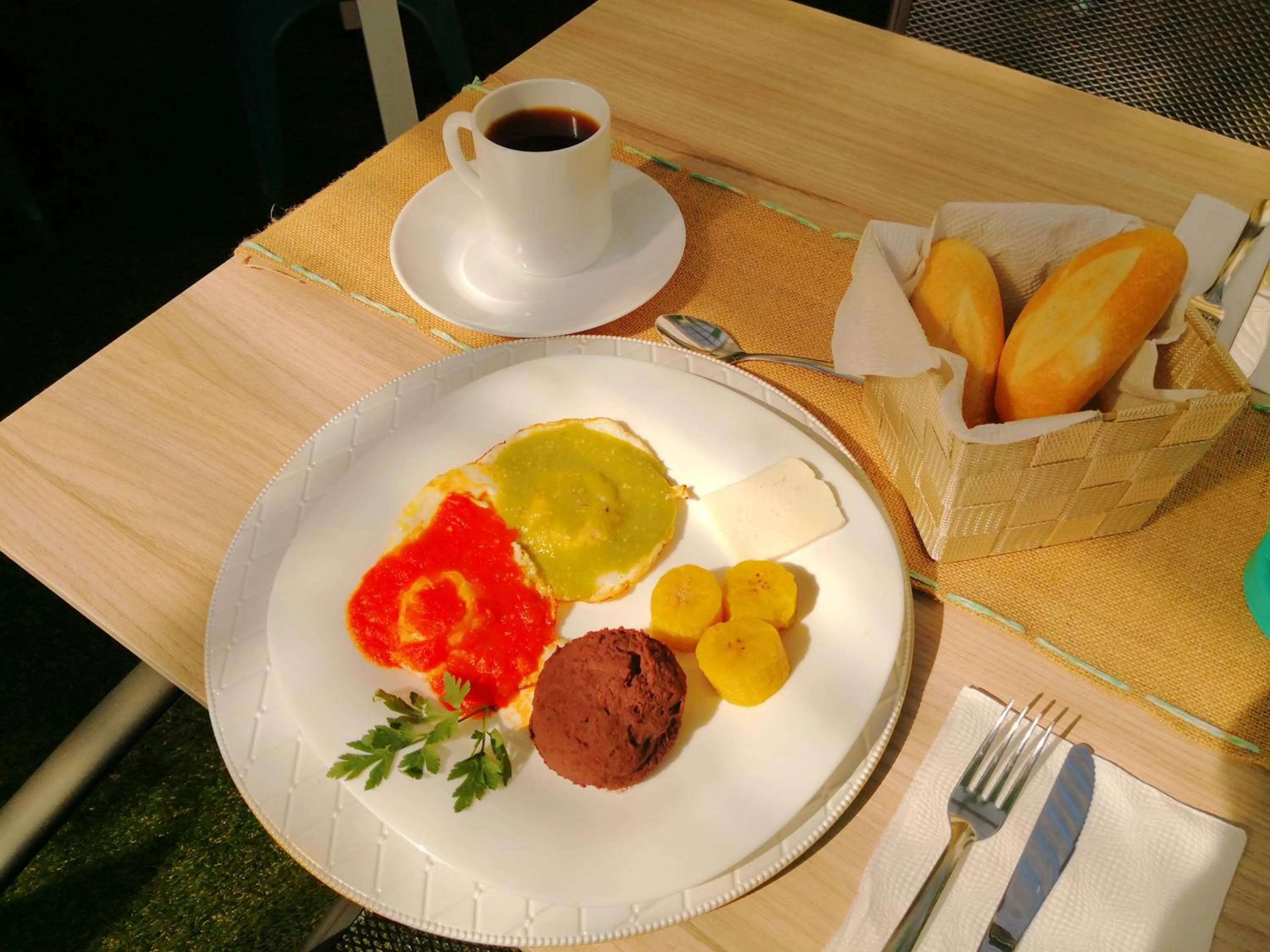 Breakfast in Meraki Boutique Hotel