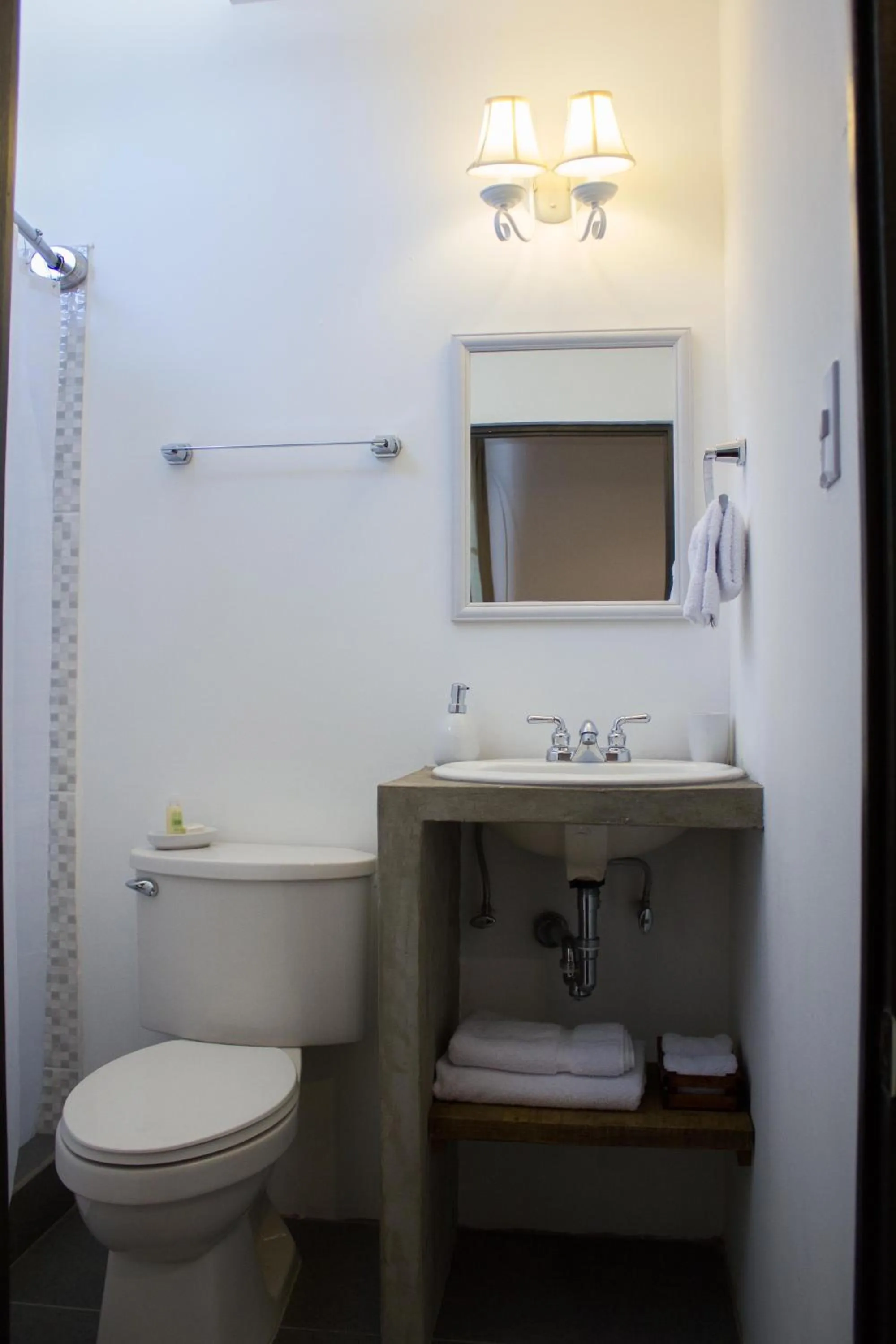 Bathroom in Meraki Boutique Hotel
