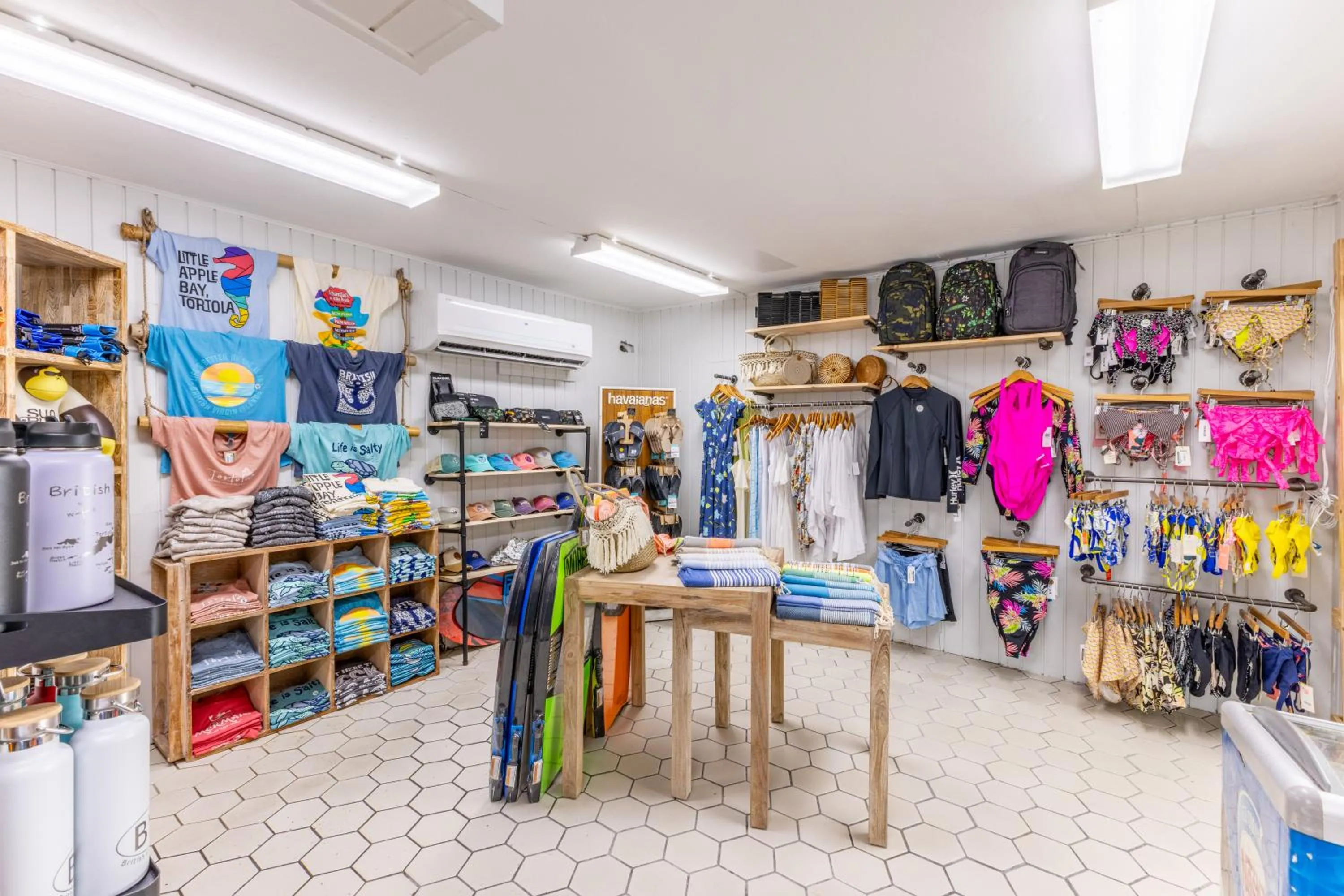 On-site shops in Sebastian's on the beach hotel