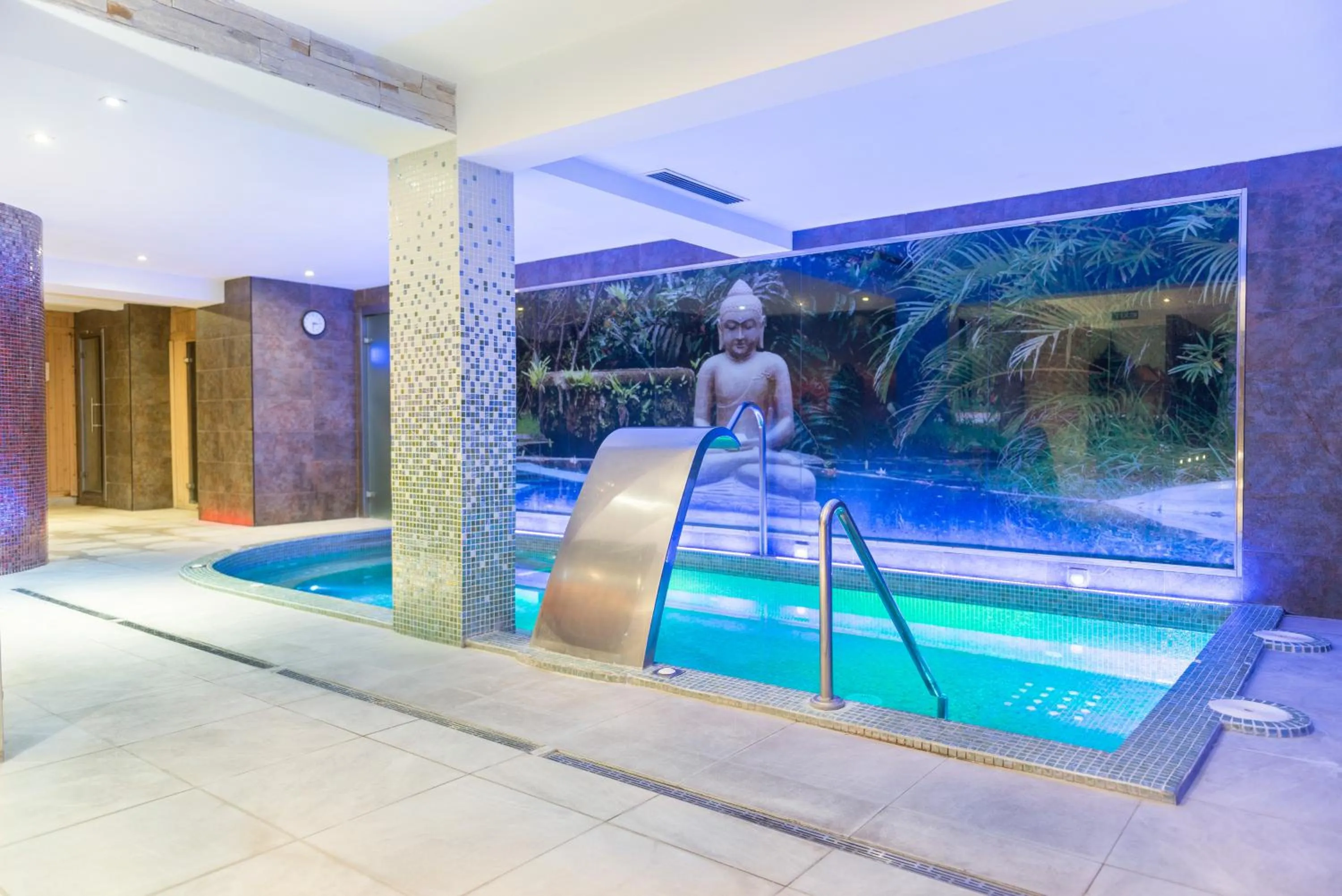 Property building in Hotel Torre Azul & Spa - Adults Only