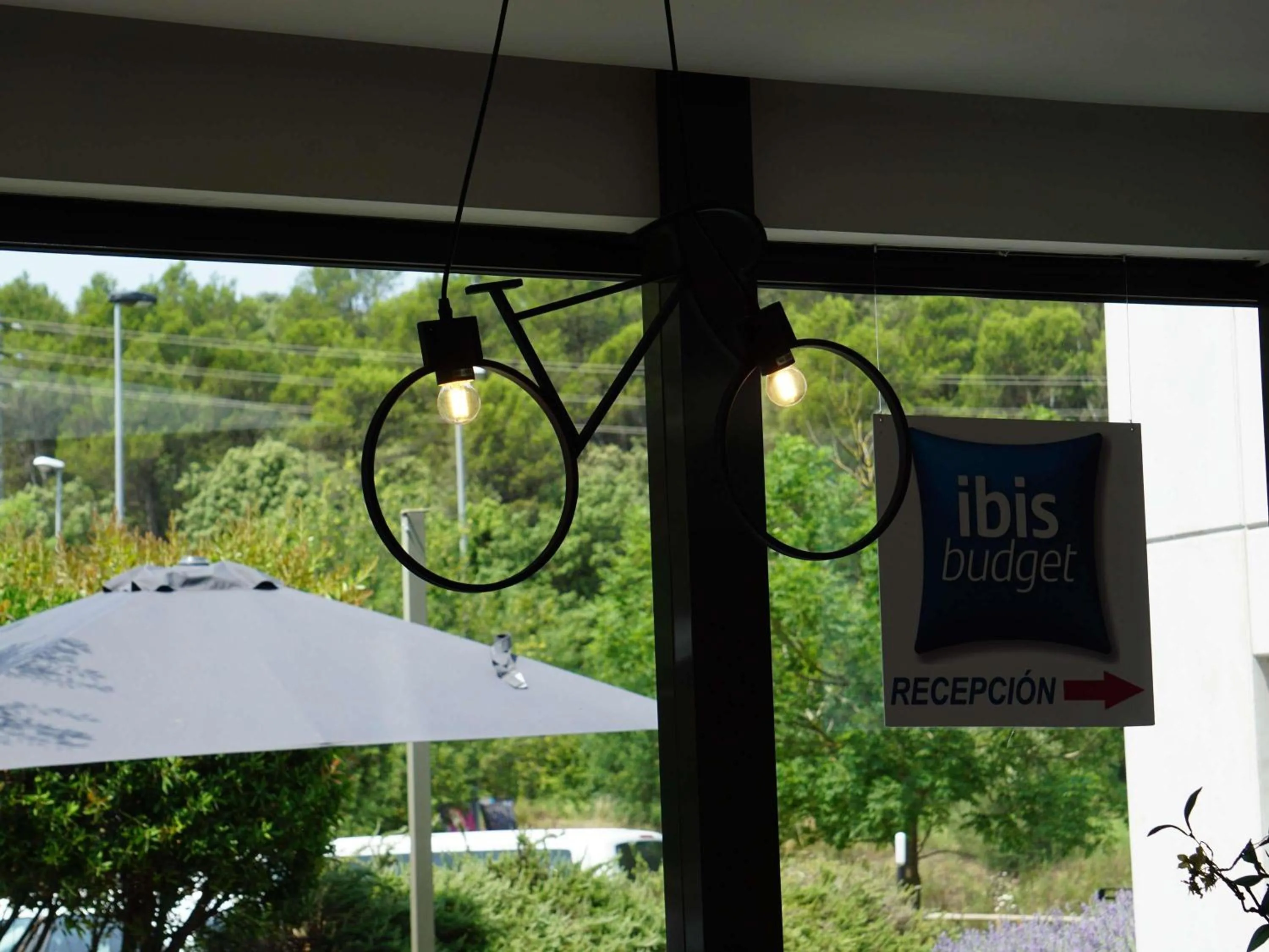 Property building in Ibis Budget Girona Costa Brava