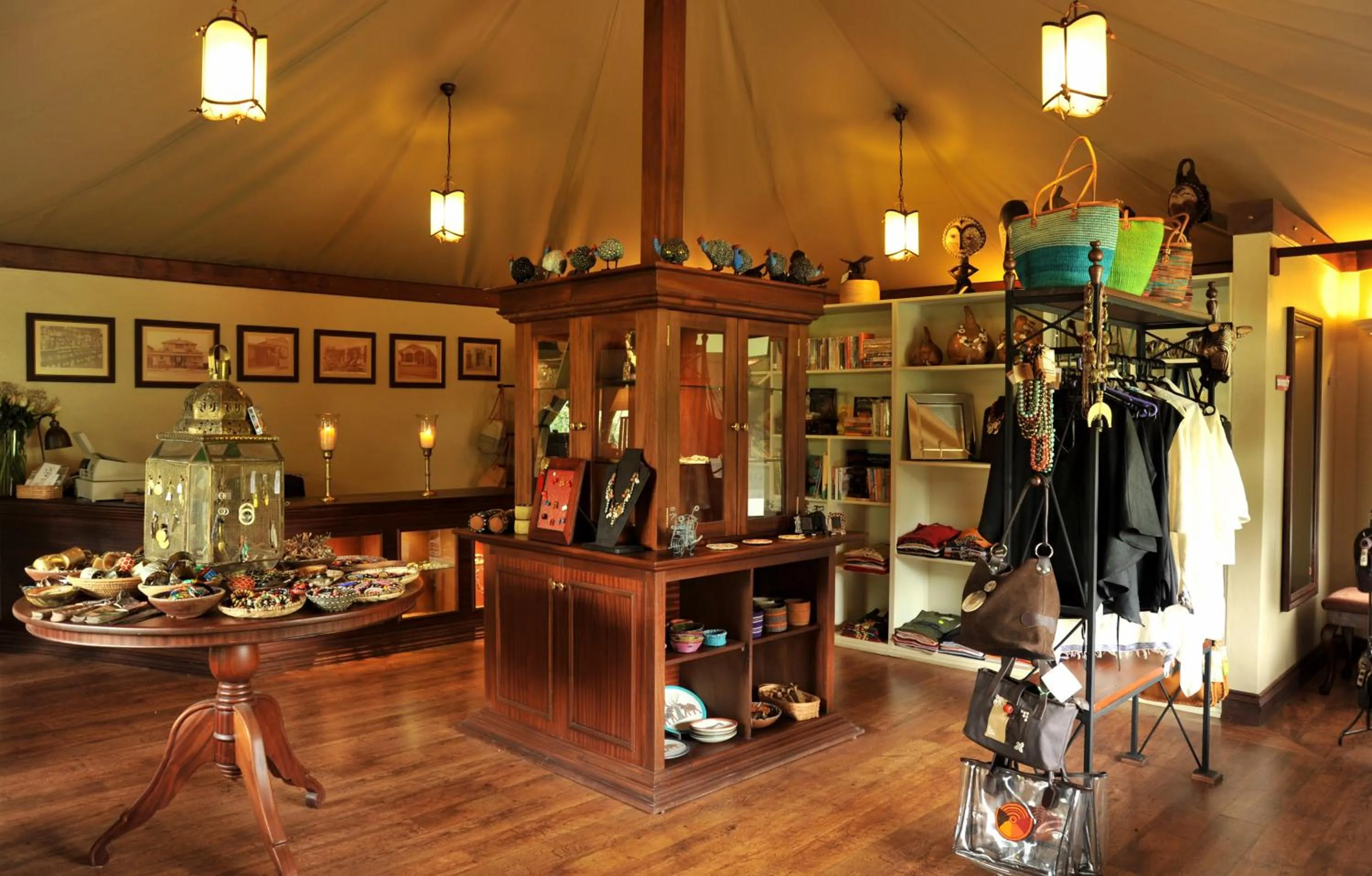 On-site shops in Lake Elmenteita Serena Camp