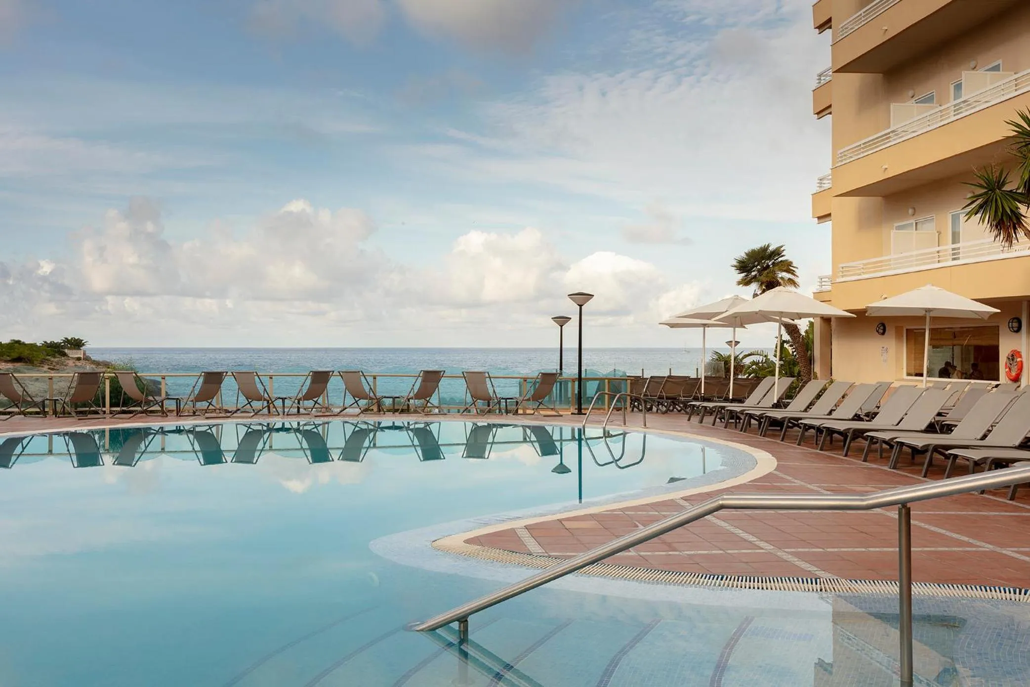 Swimming pool in Hotel Cala Font