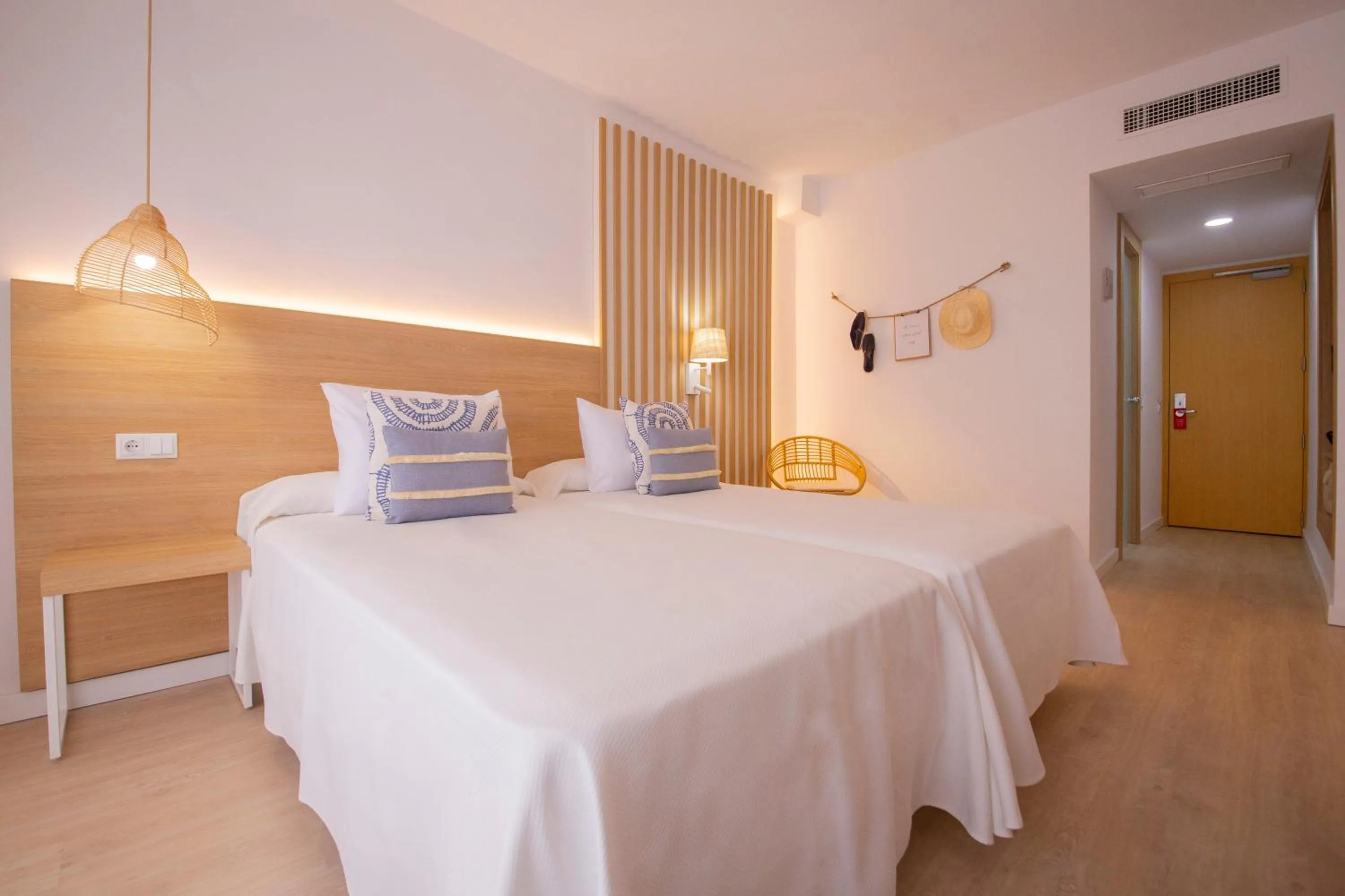 Bed in Hotel Cala Font