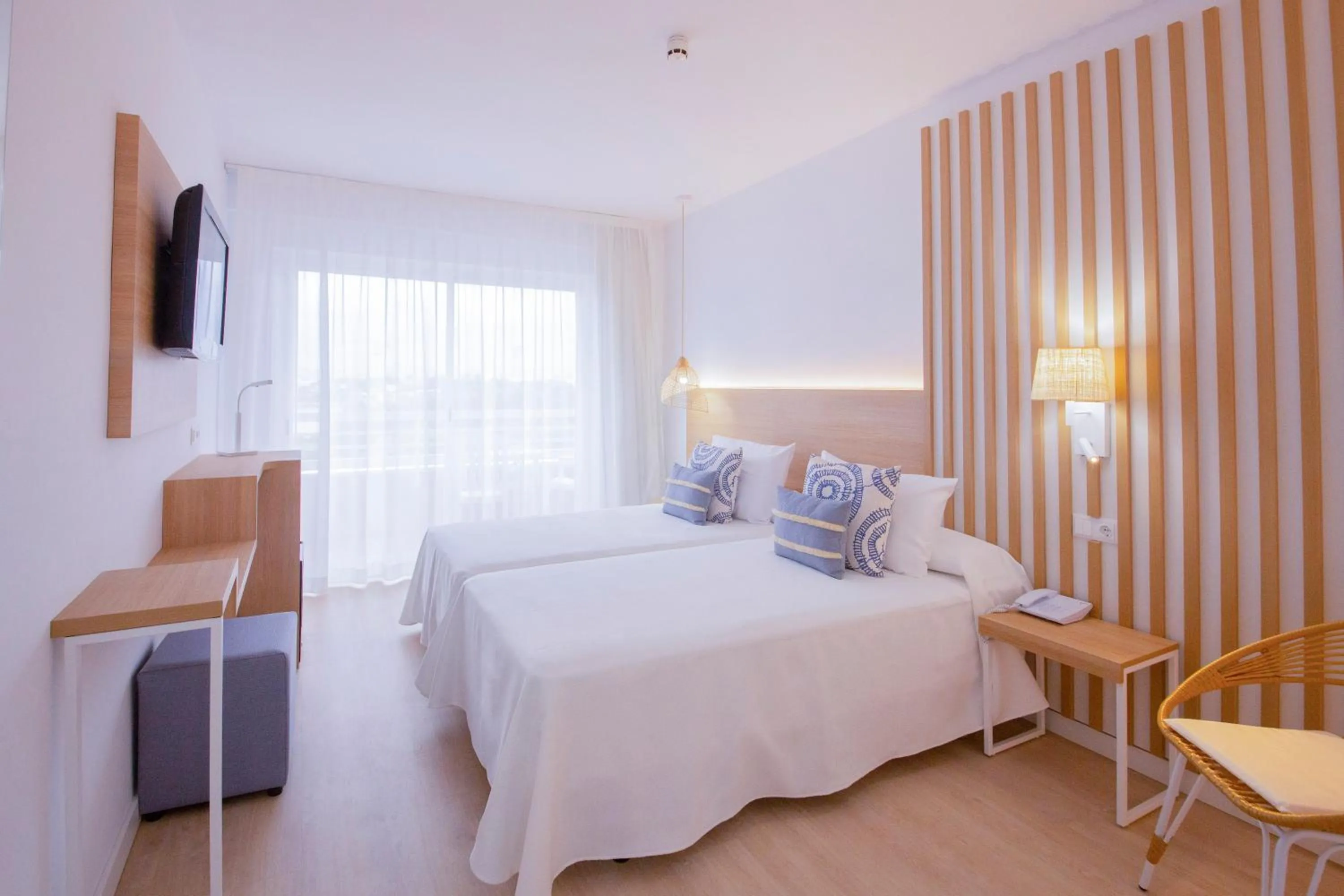 Bed in Hotel Cala Font