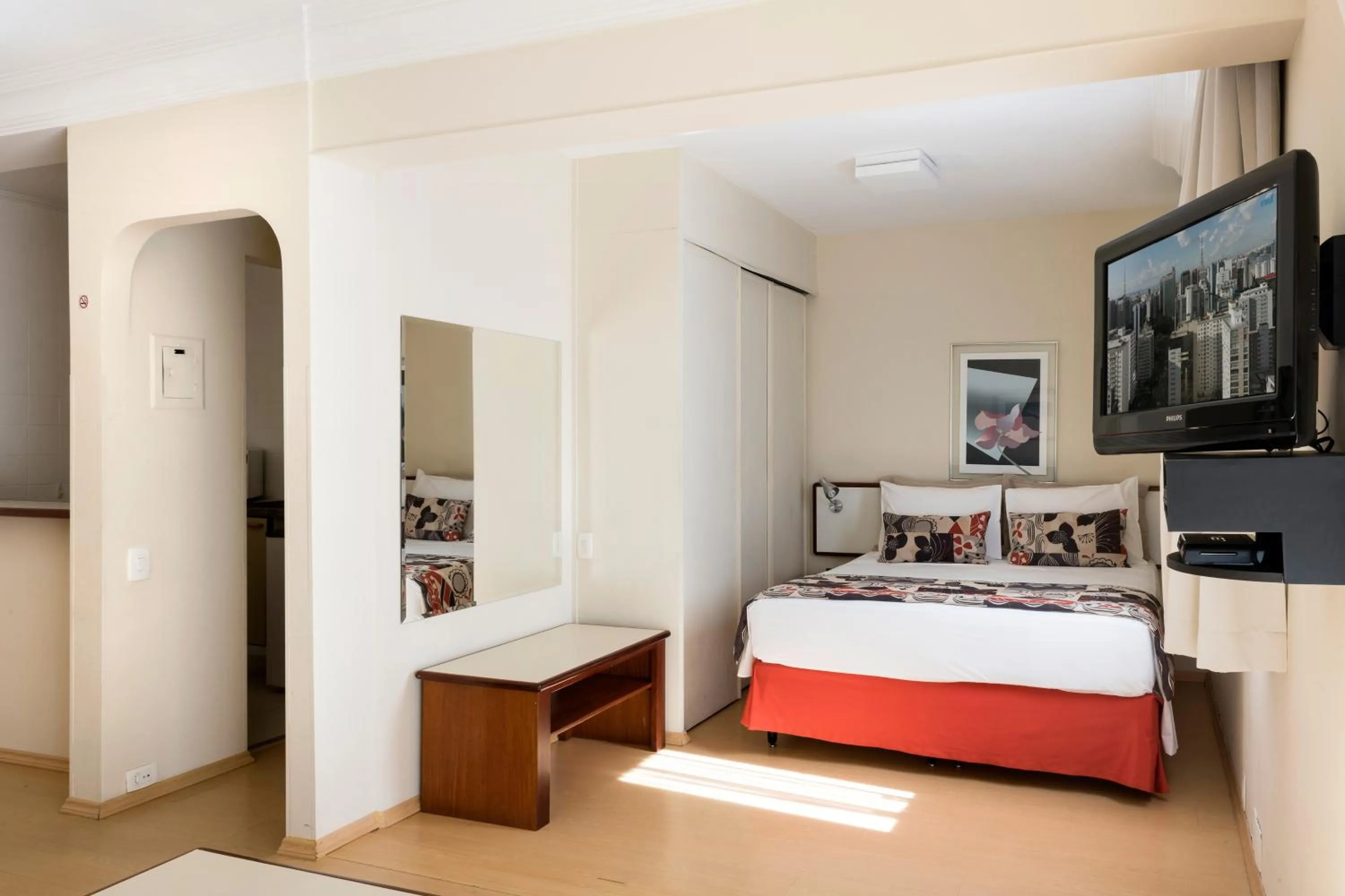 Bed in Central Park Flat Jardins