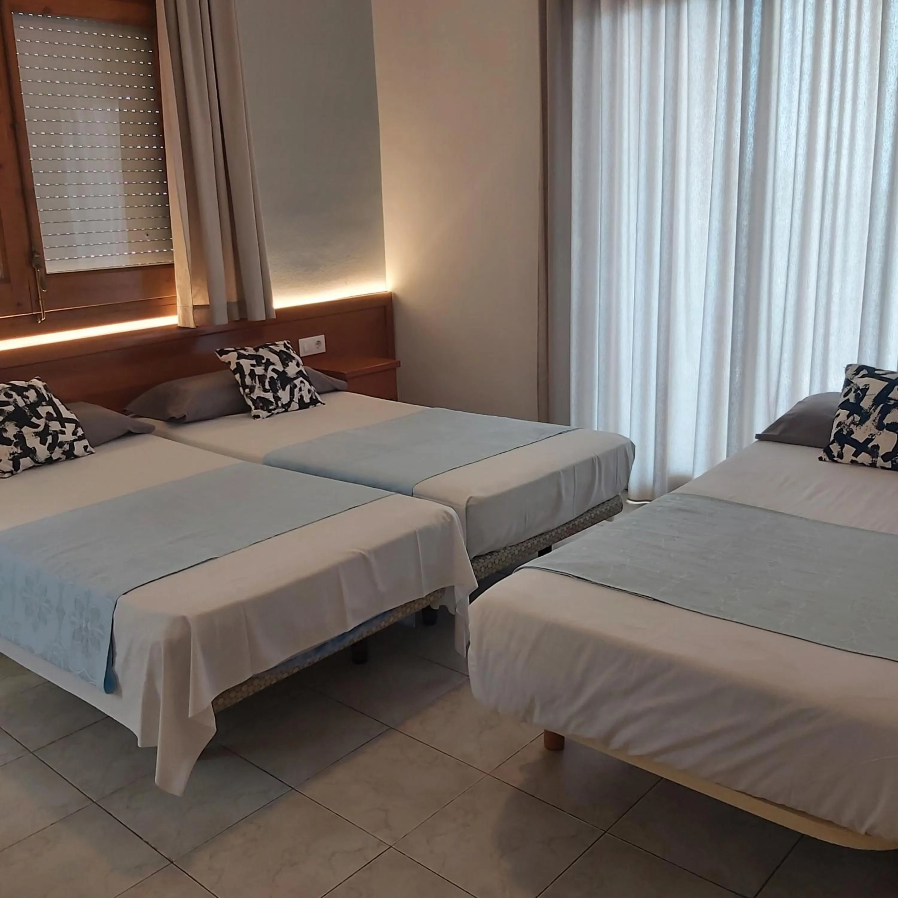 Bed in Hotel Bonsol ADULTS ONLY