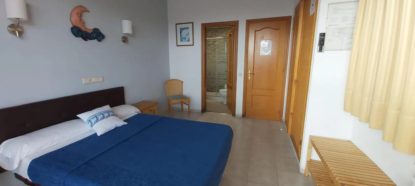 Bed in Hotel Bonsol ADULTS ONLY