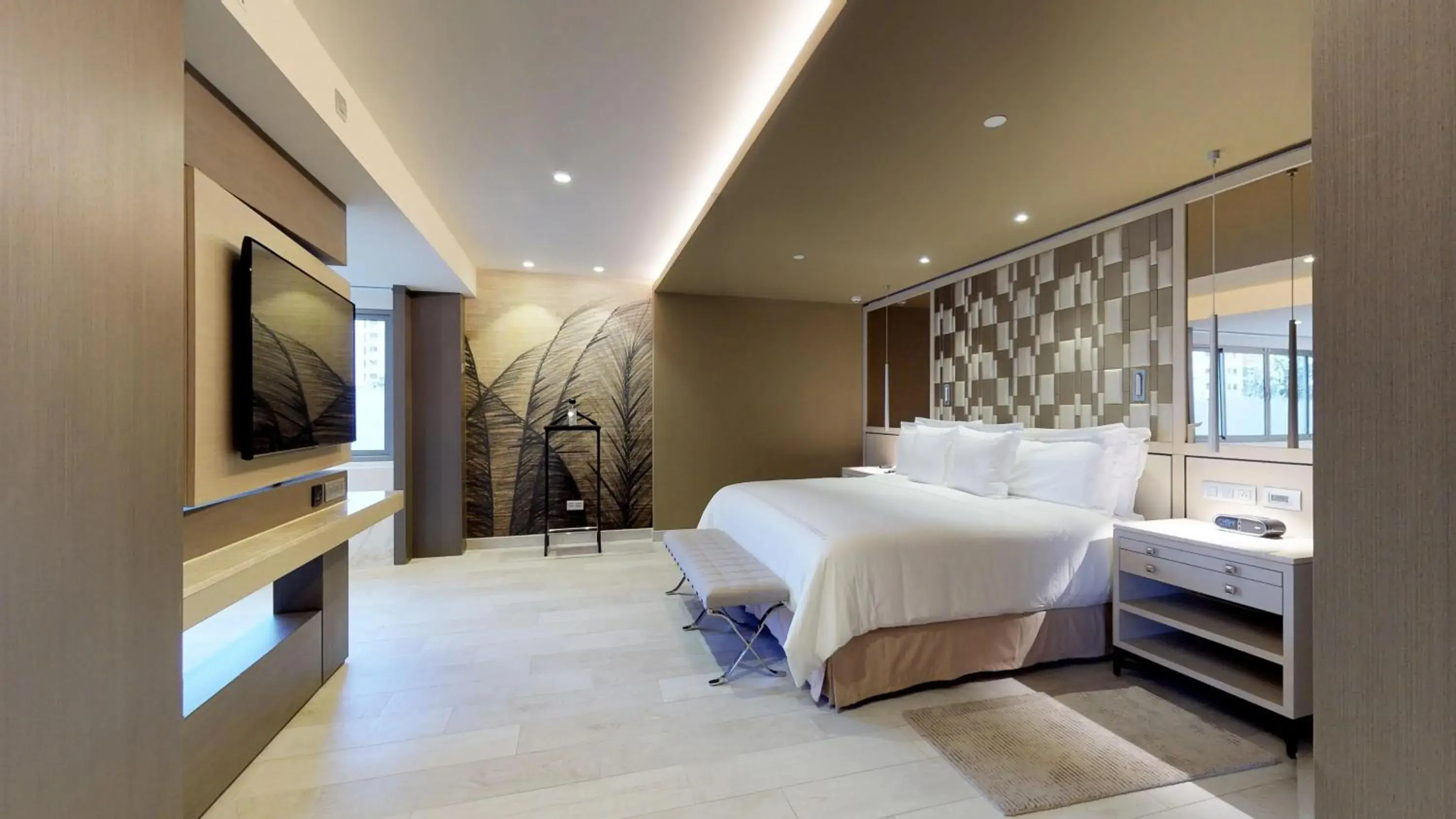 Ambassador Royal Suite in El Embajador, a Royal Hideaway Hotel Ambassador Royal Suite in El Embajador, a Royal Hideaway Hotel