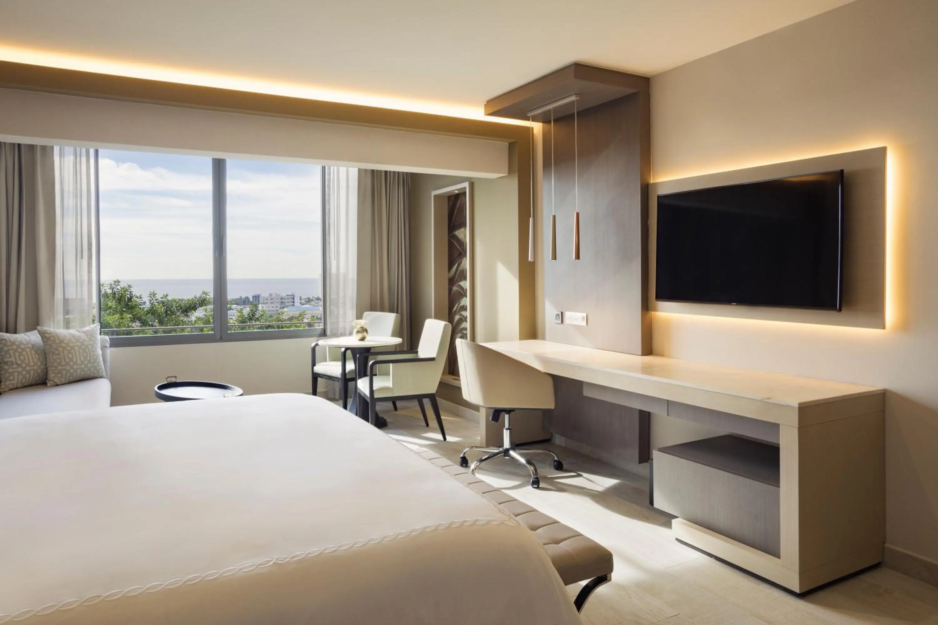 Bedroom, Bed in El Embajador, a Royal Hideaway Hotel