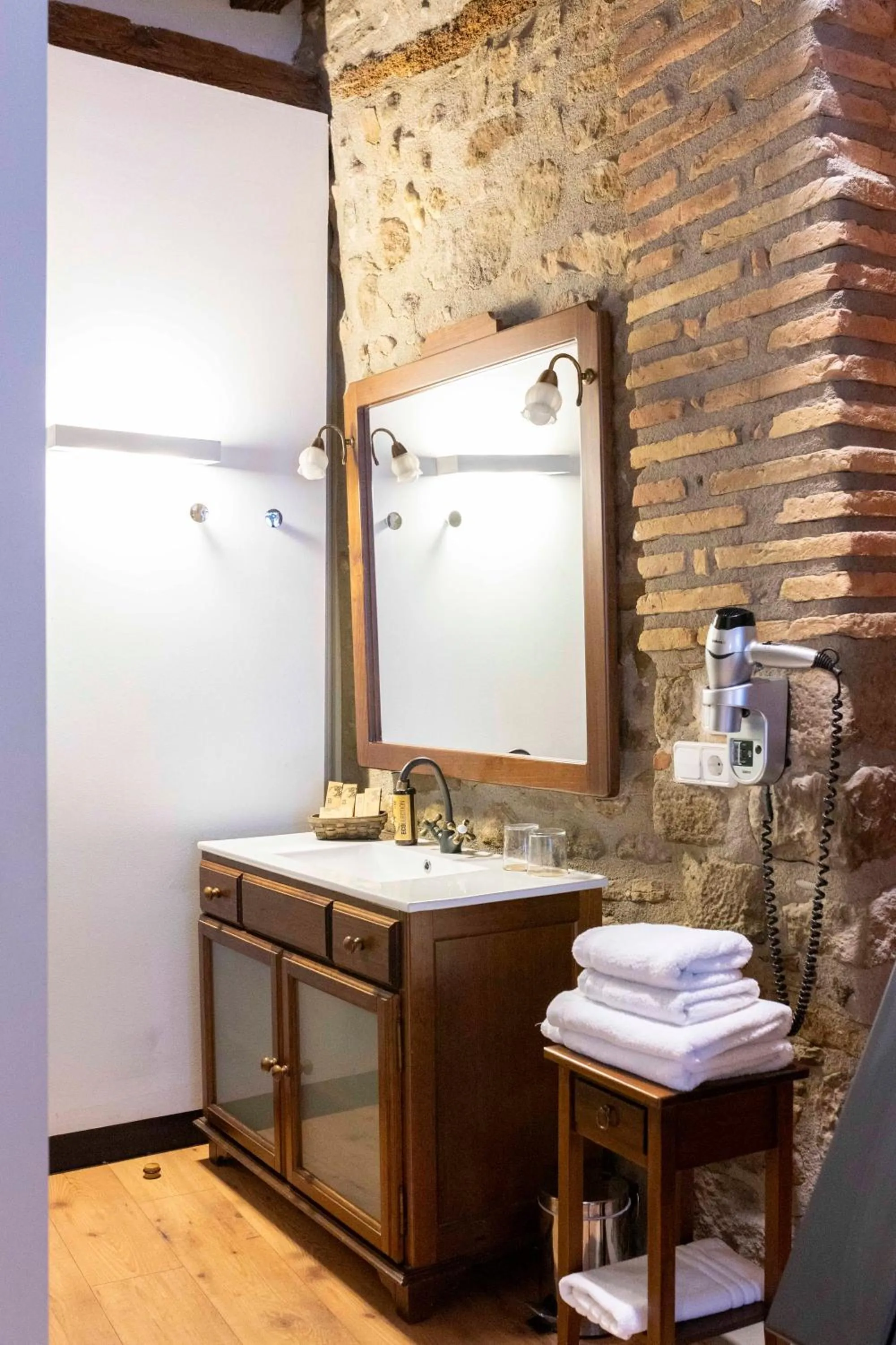 Bathroom in Hotel La Freixera