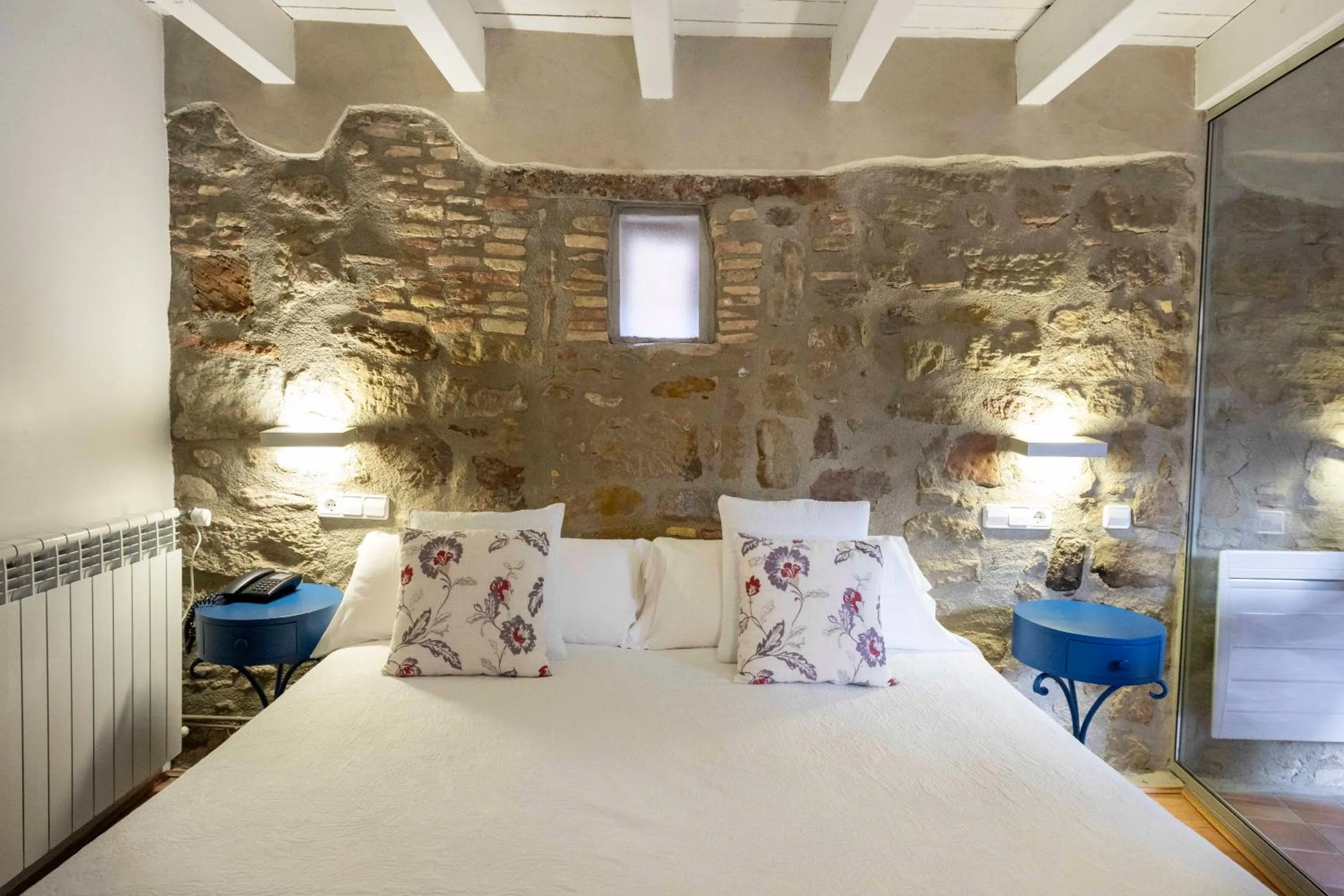 Bed in Hotel La Freixera