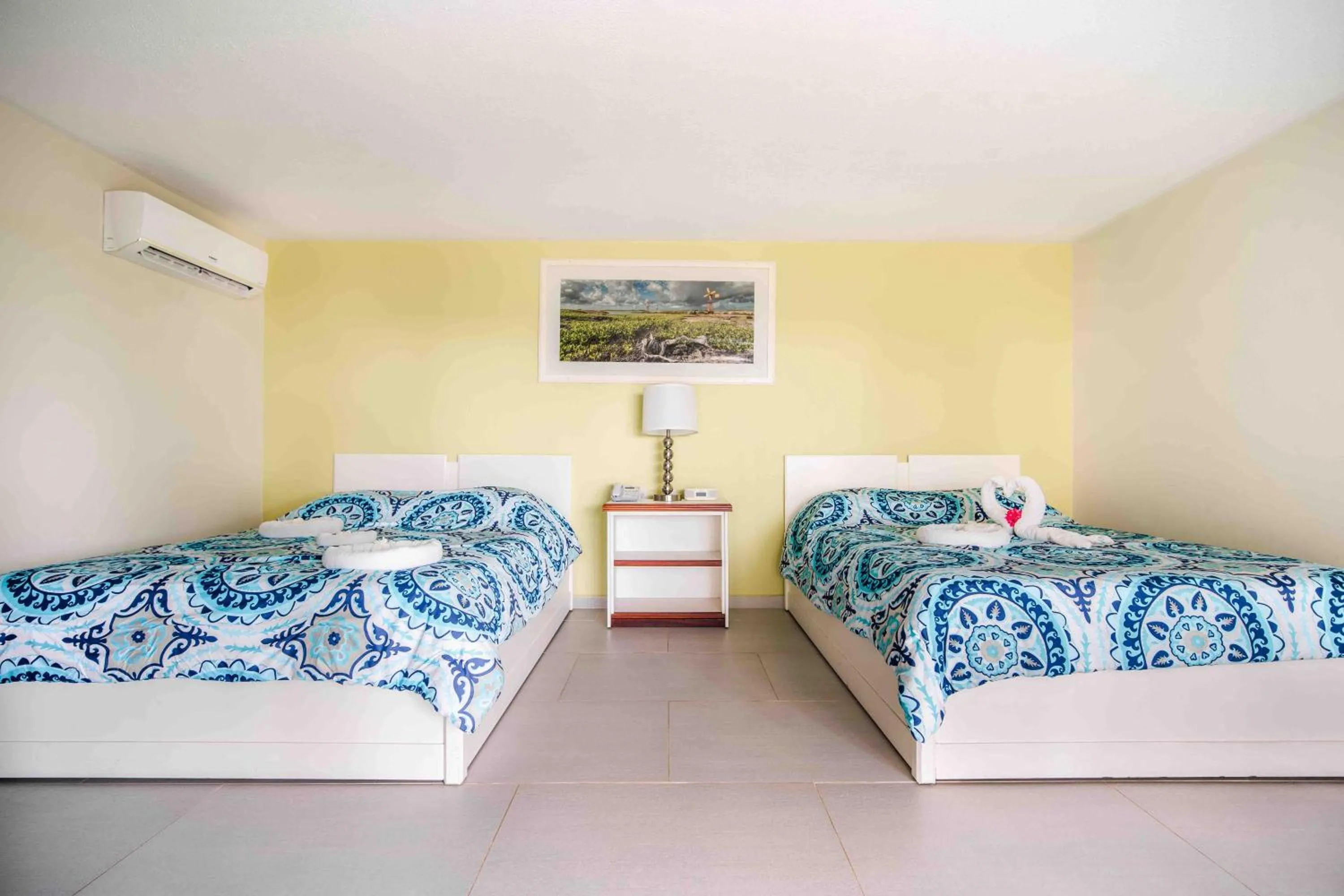 Bed in Captain Don's Habitat