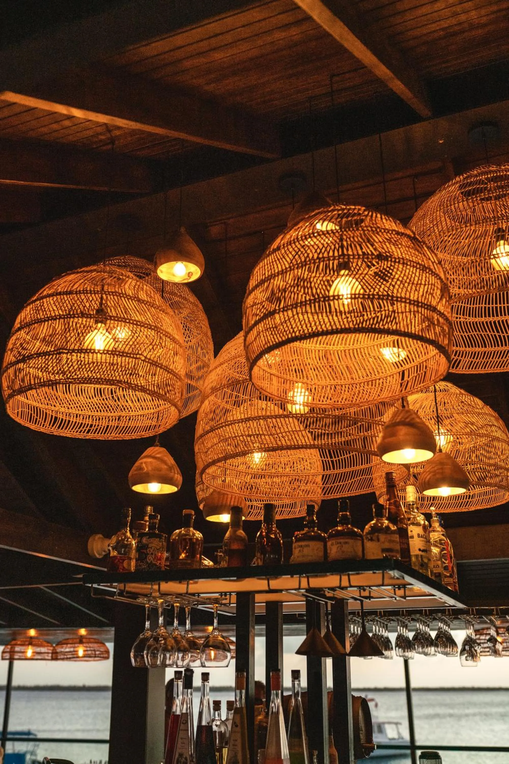 Lounge or bar in Captain Don's Habitat