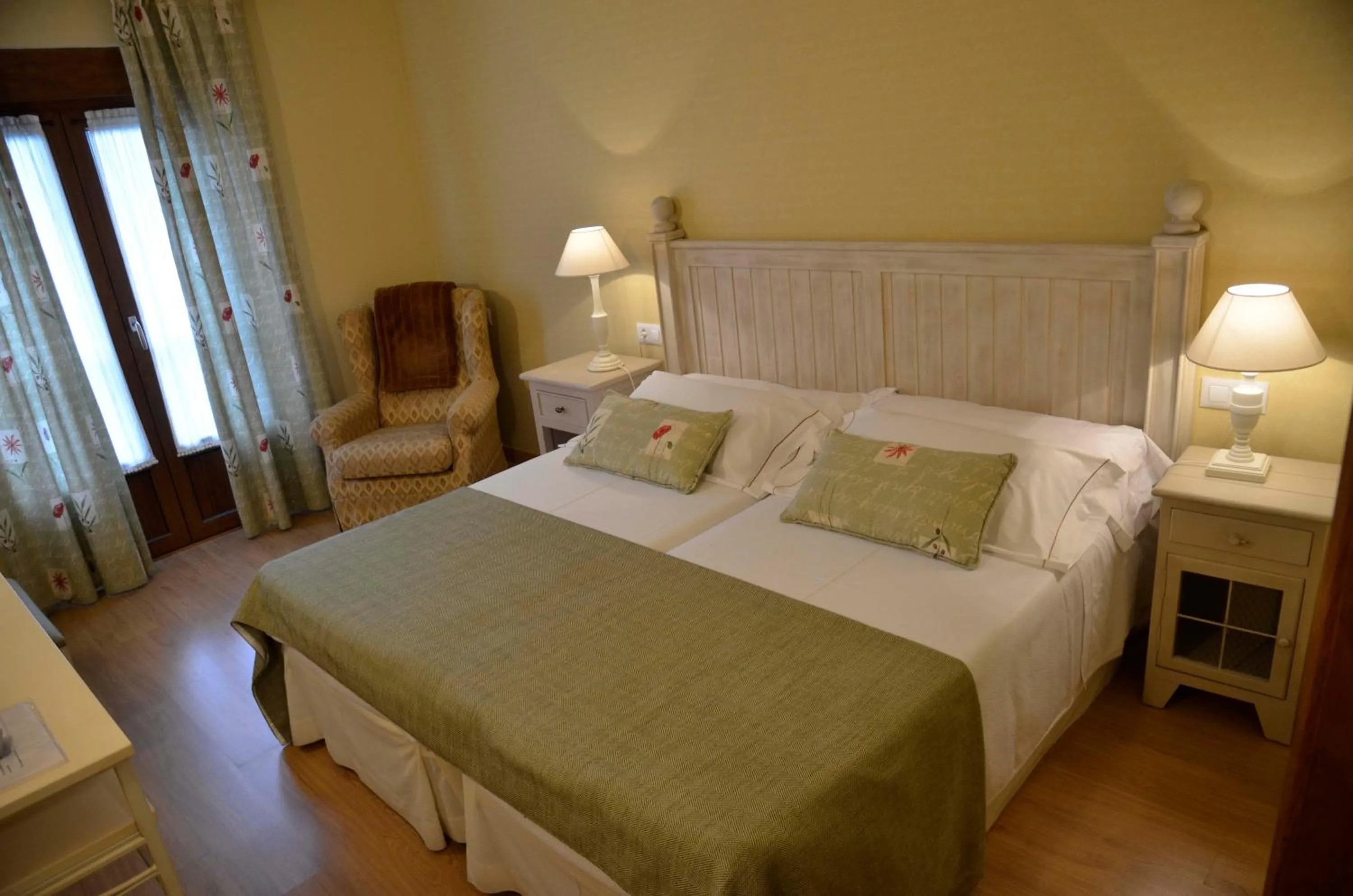 Bed in Posada El Corcal de Liébana