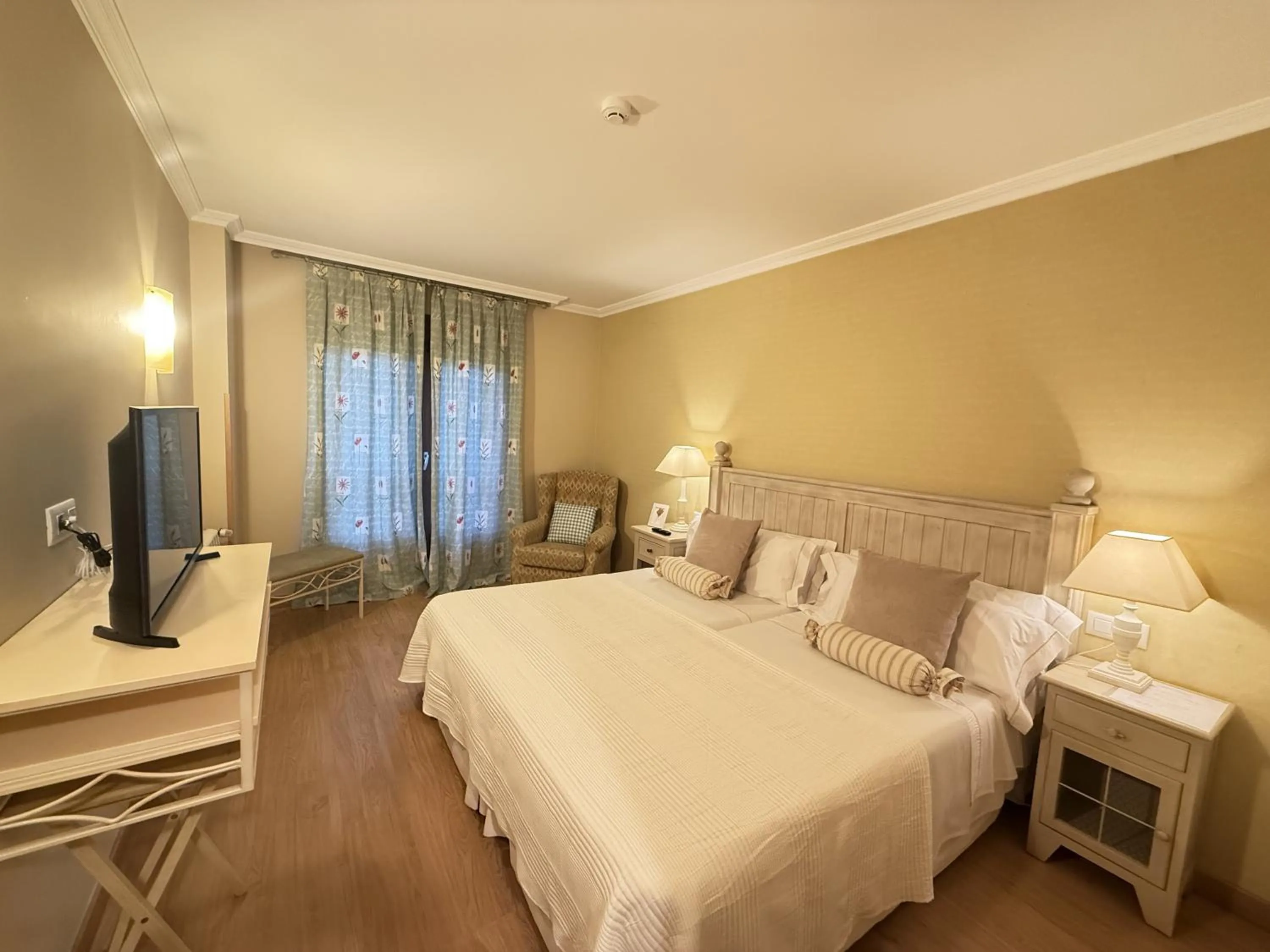 Bed in Posada El Corcal de Liébana