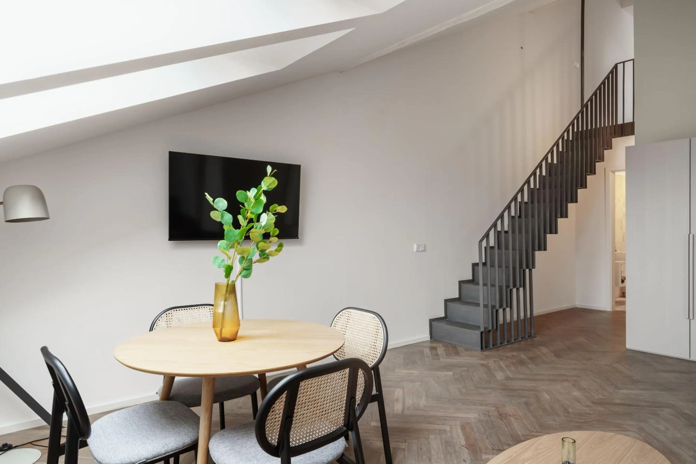 TV and multimedia in Limehome Prague Halkova