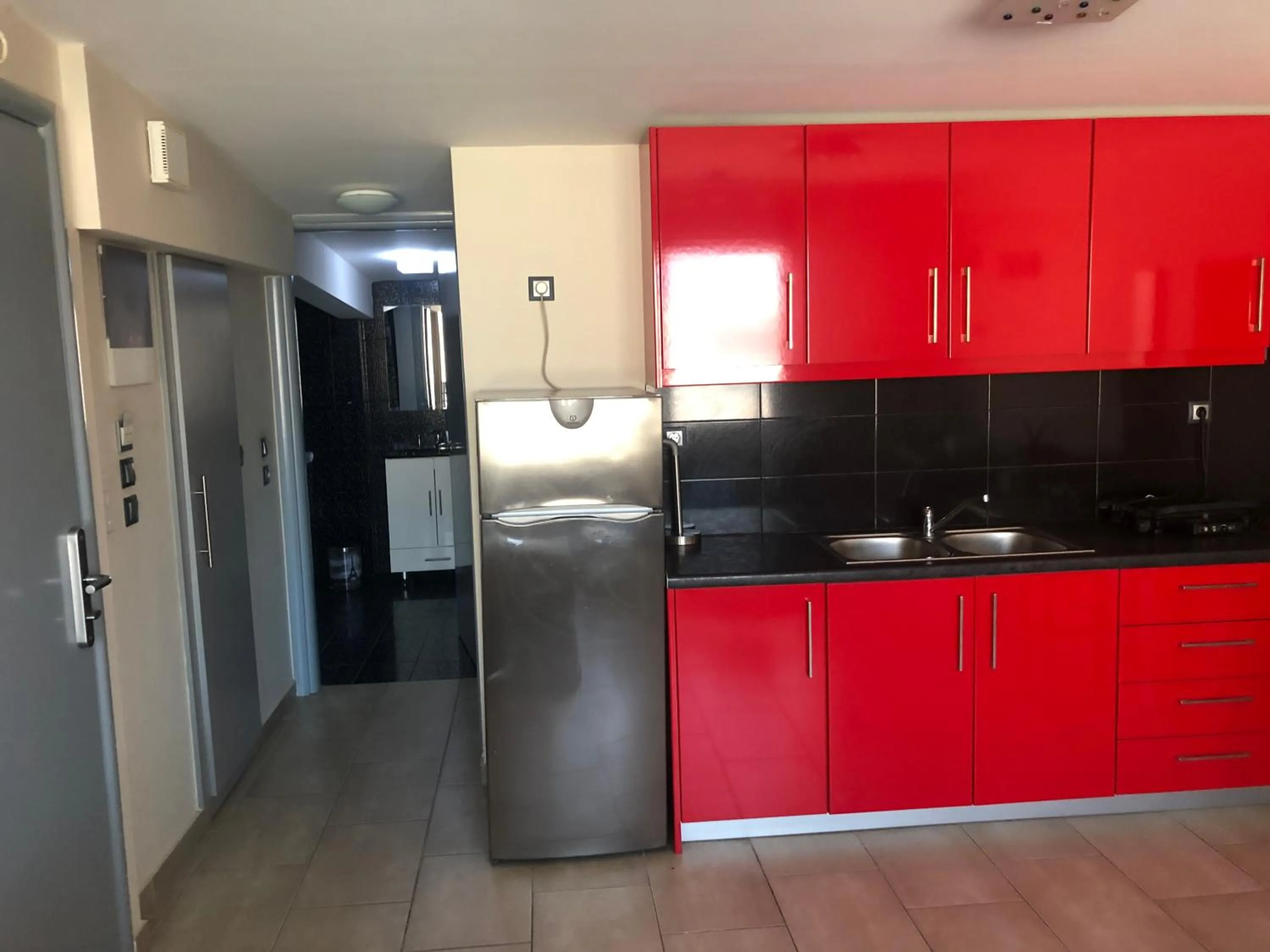 Area and facilities in roomotel