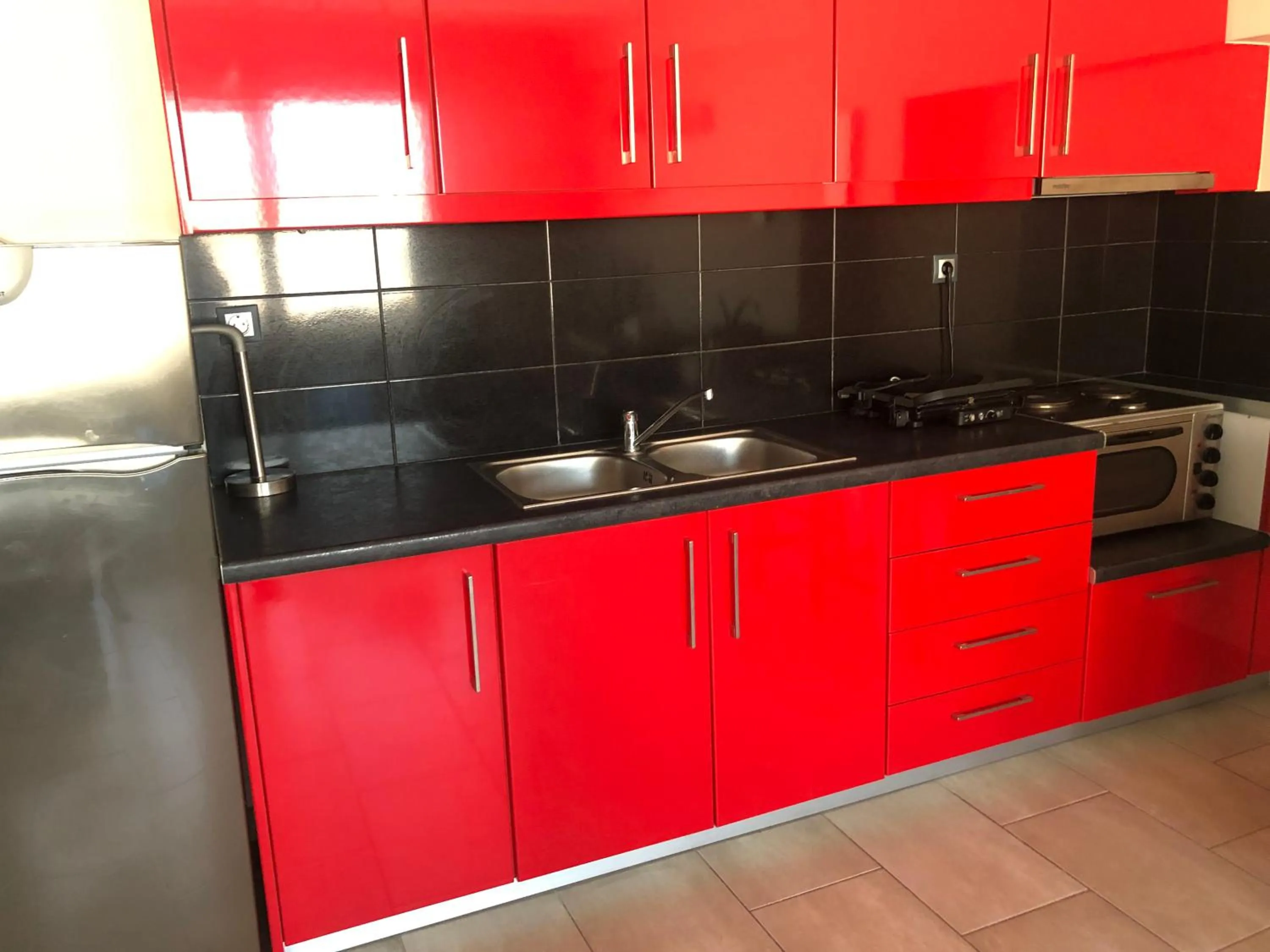 Kitchen or kitchenette in roomotel