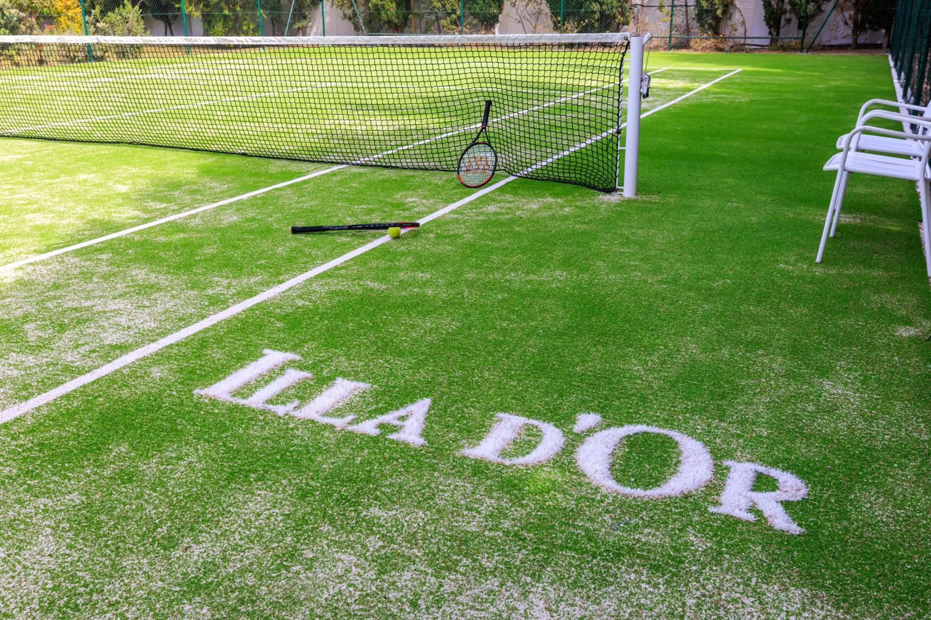Tennis court in Hotel Illa d'Or & Club Apts 4* Sup