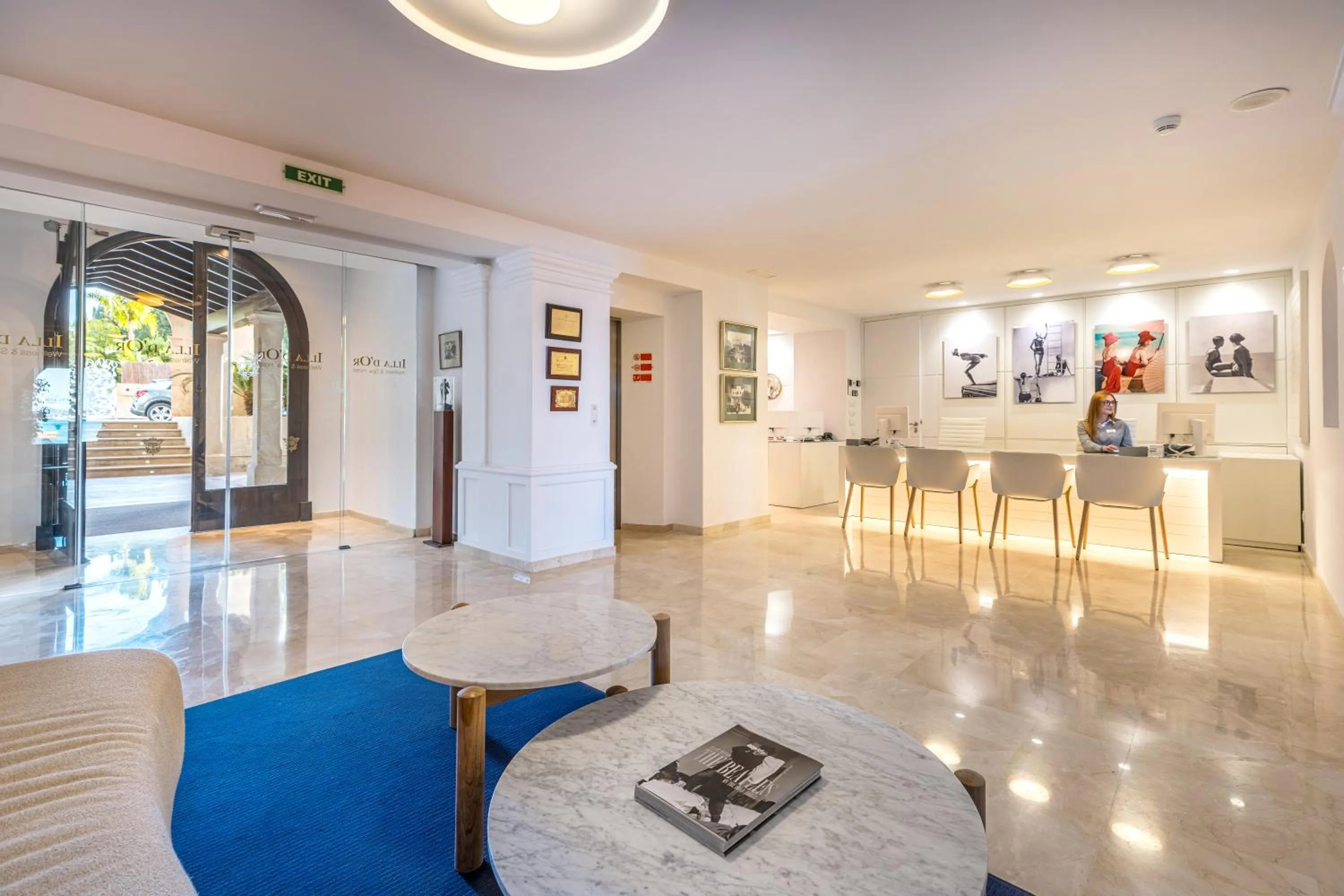 Lobby or reception in Hotel Illa d'Or & Club Apts 4* Sup