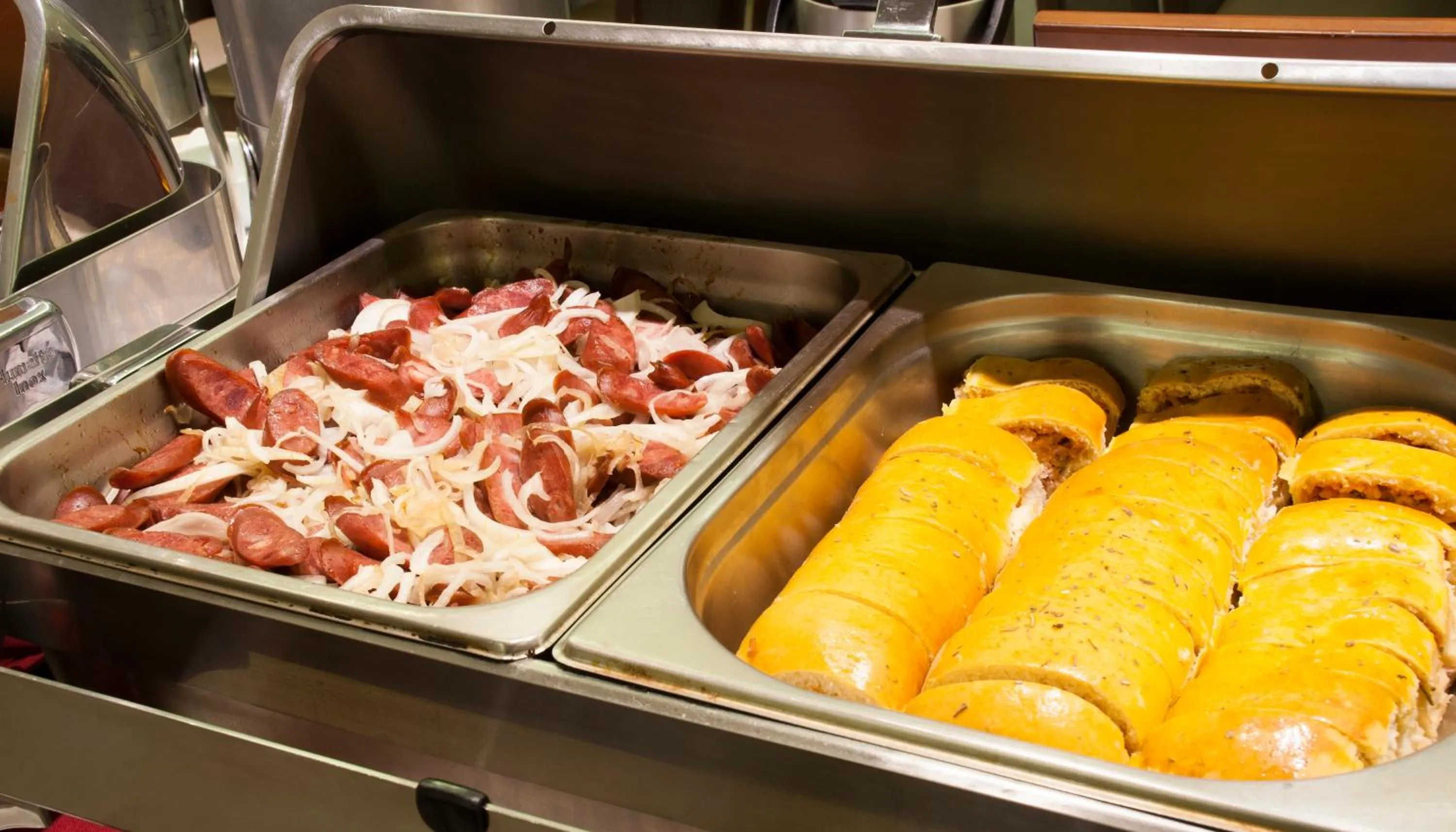 Continental breakfast in Hotel Atlântico Travel Copacabana