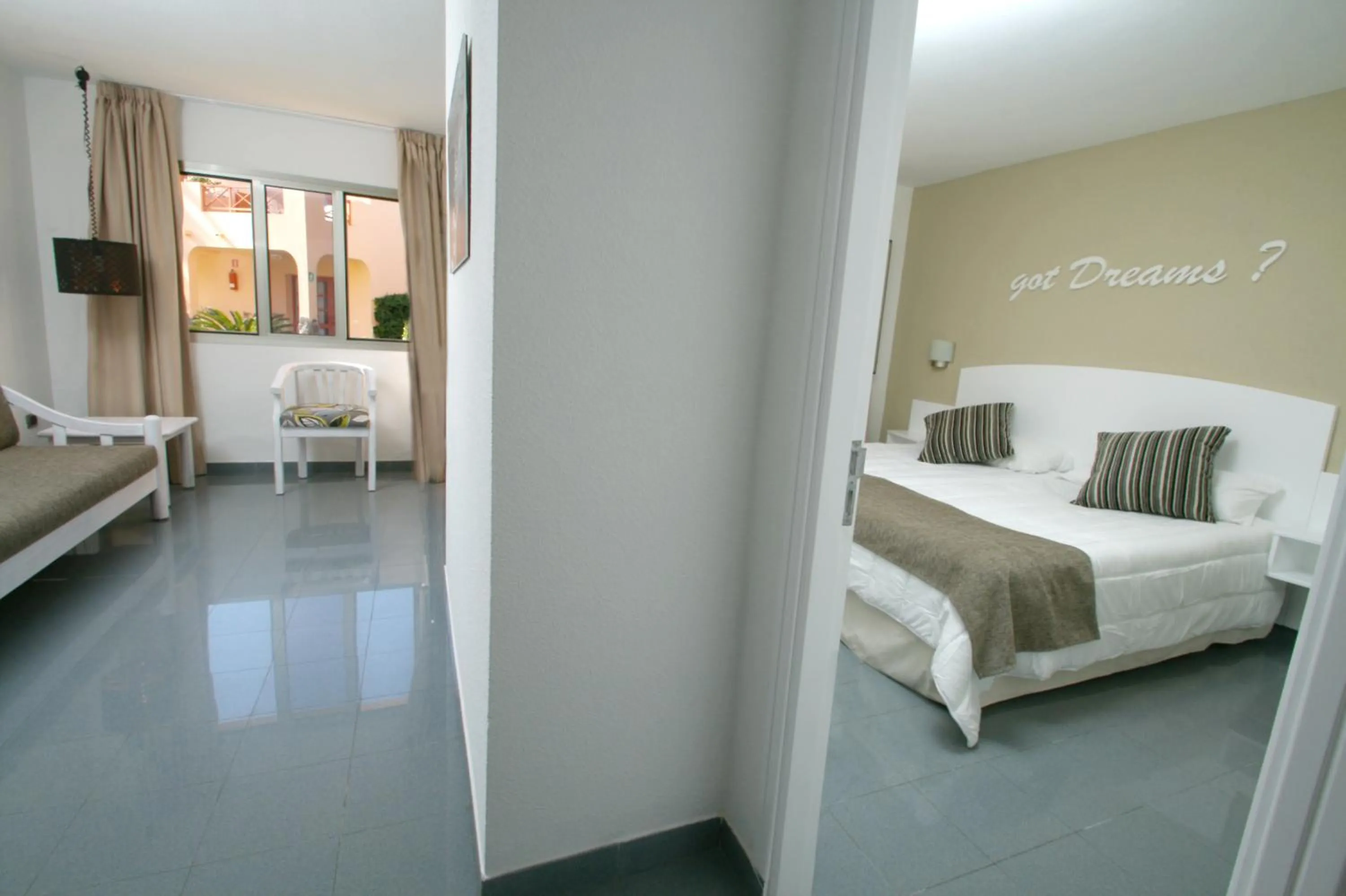 Area and facilities, Bed in Turbo Club