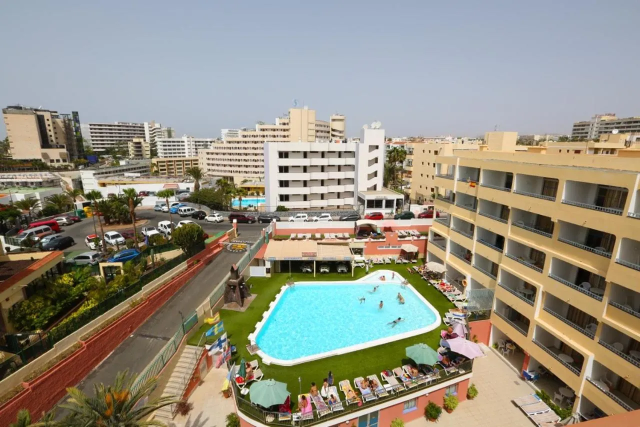 Day in Apartamentos Amazonas