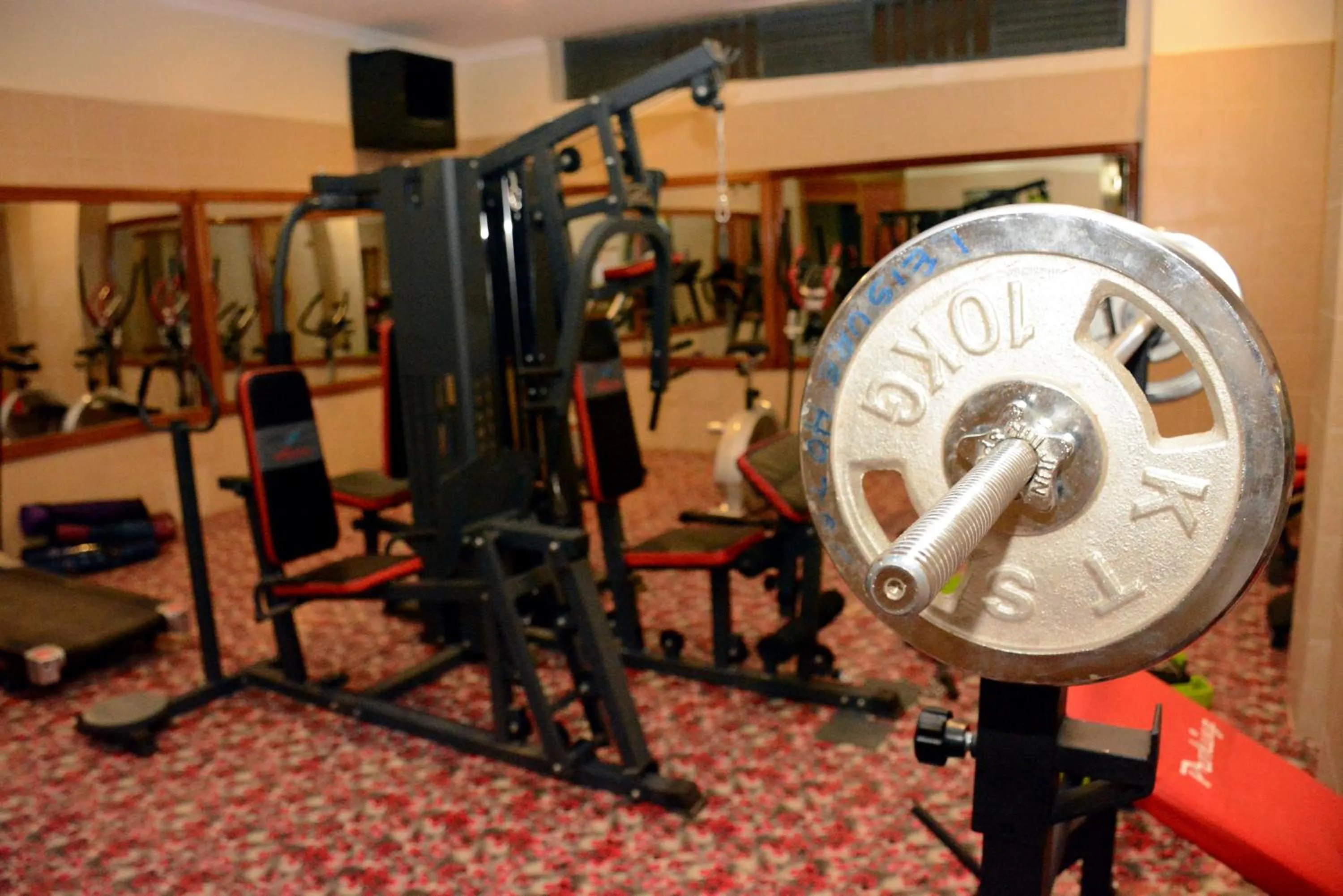 Fitness centre/facilities in La Posh Hotel