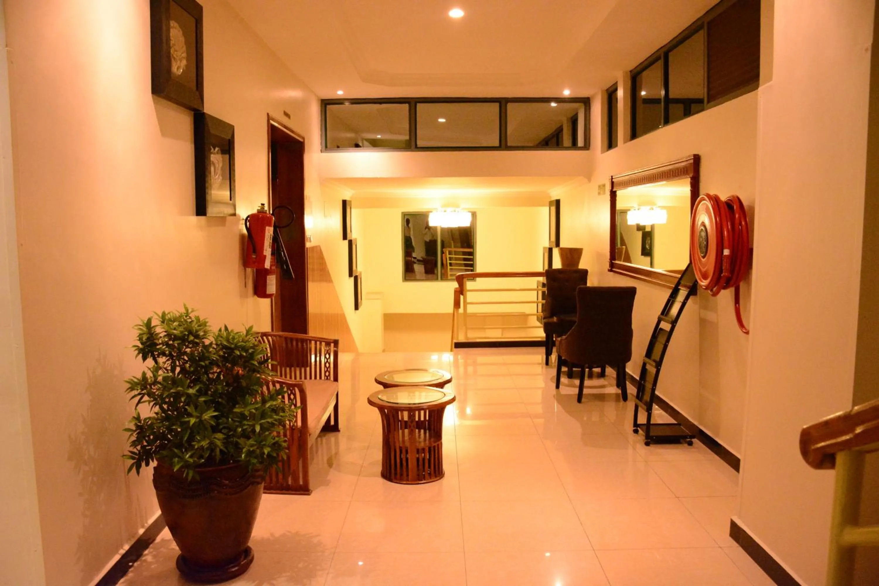 Area and facilities in La Posh Hotel