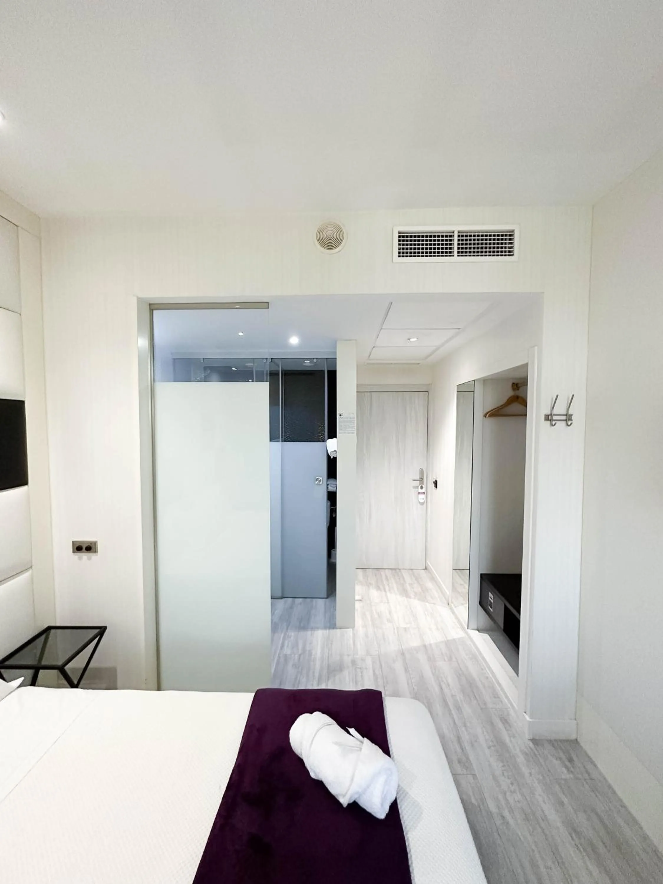 Bed in Hoteles Urbanos N Avenida de España