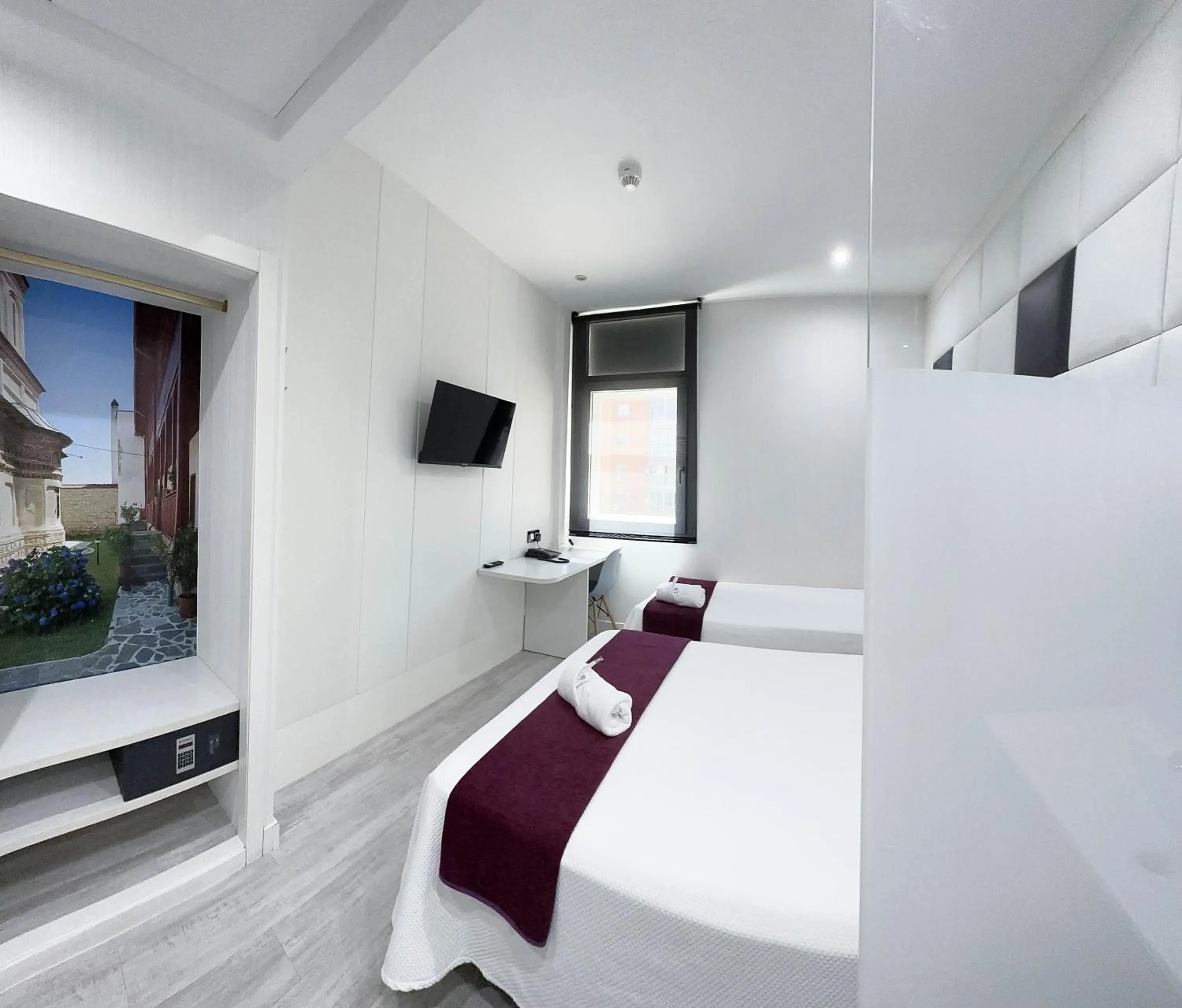 Bed in Hoteles Urbanos N Avenida de España