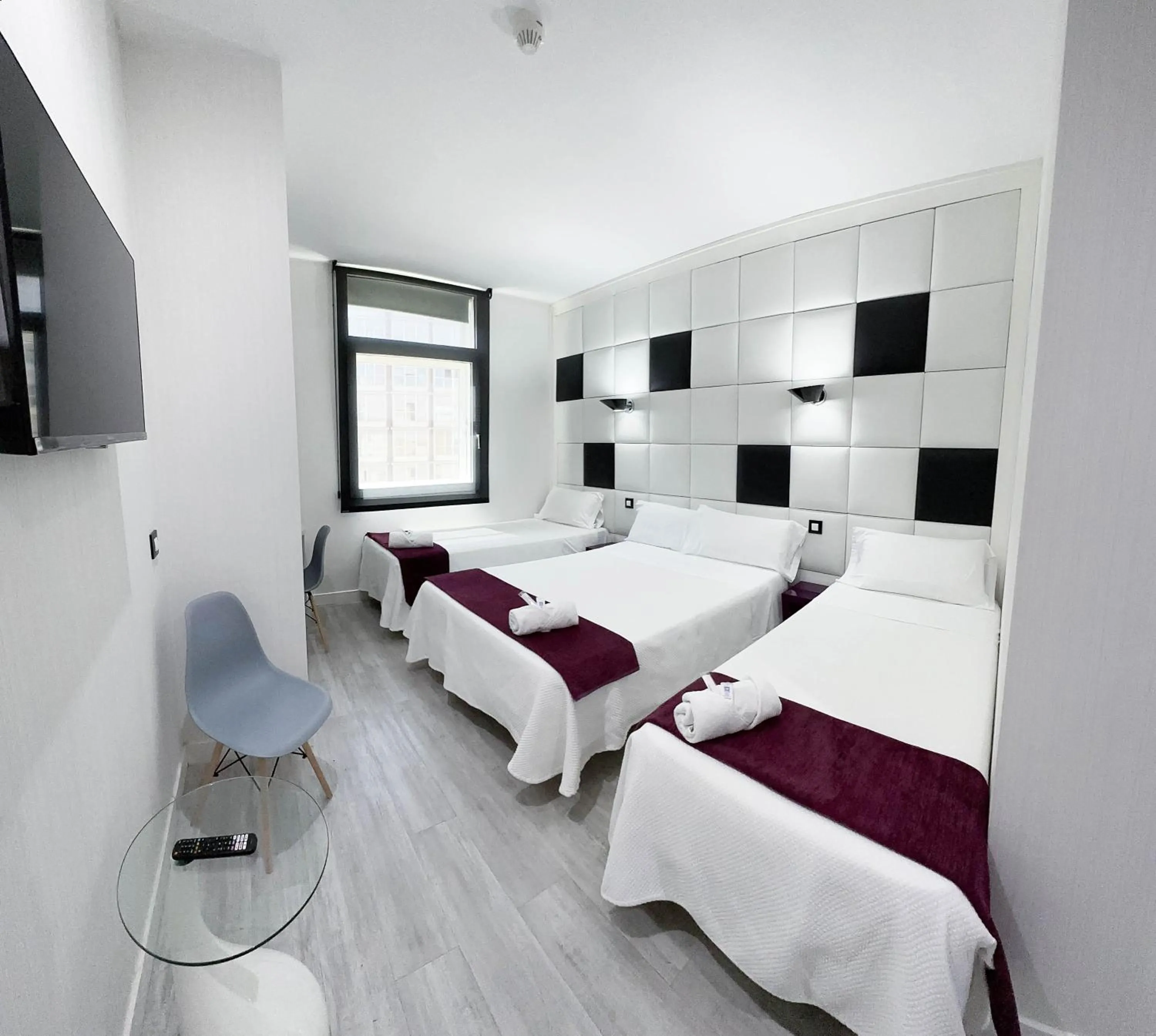 Bed in Hoteles Urbanos N Avenida de España