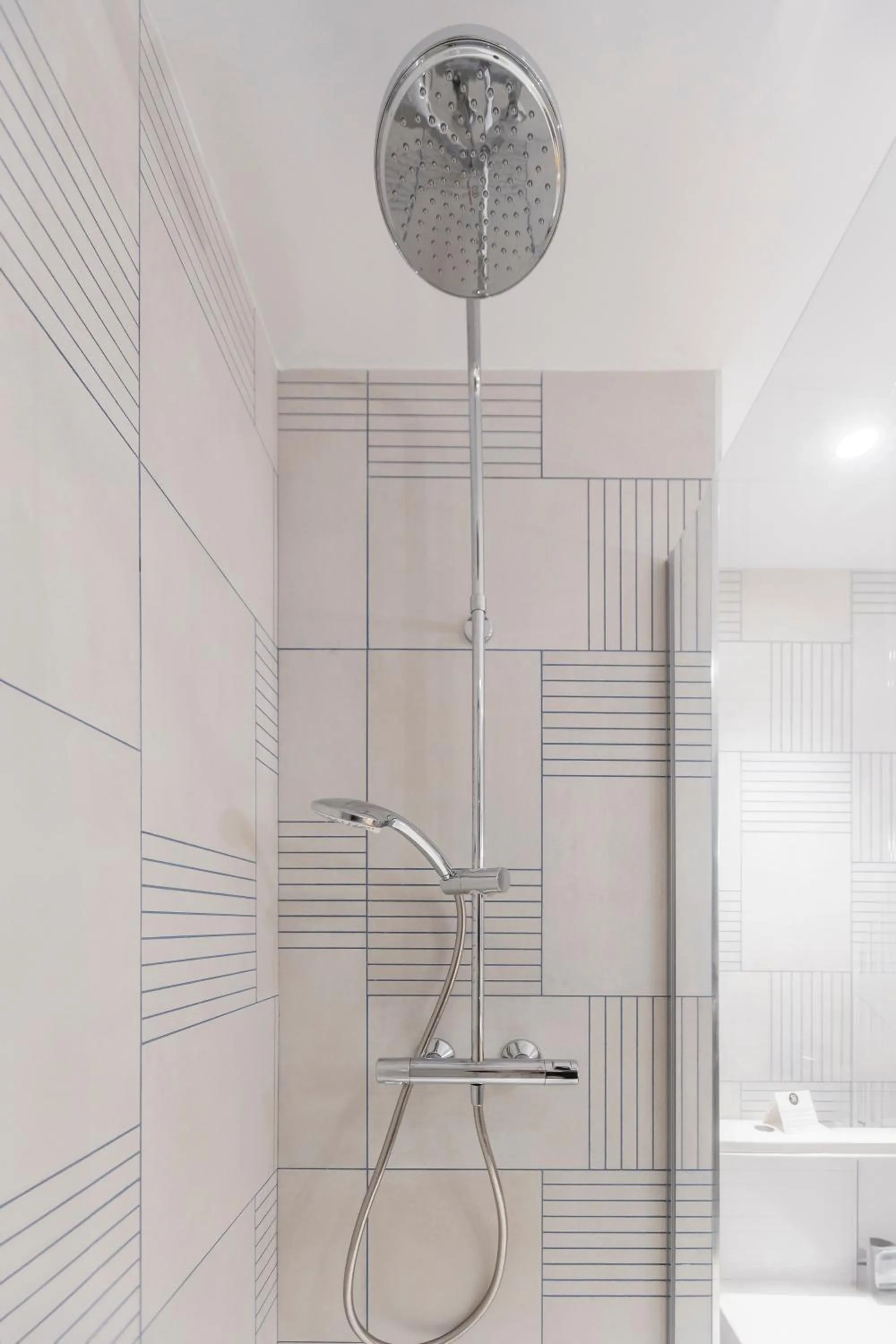 Shower in Soho Boutique Las Vegas