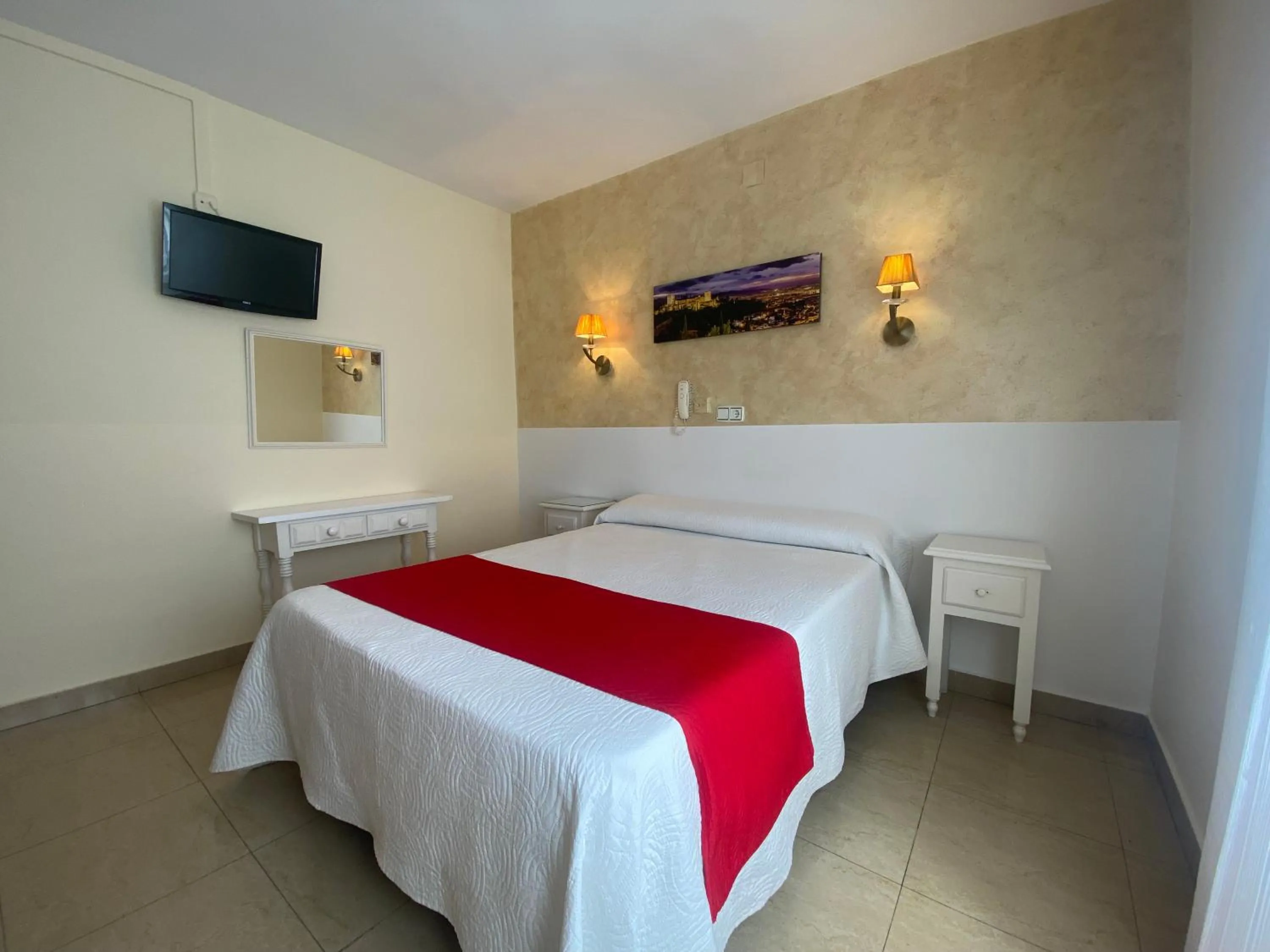 Bed in Hostal Sonia Granada