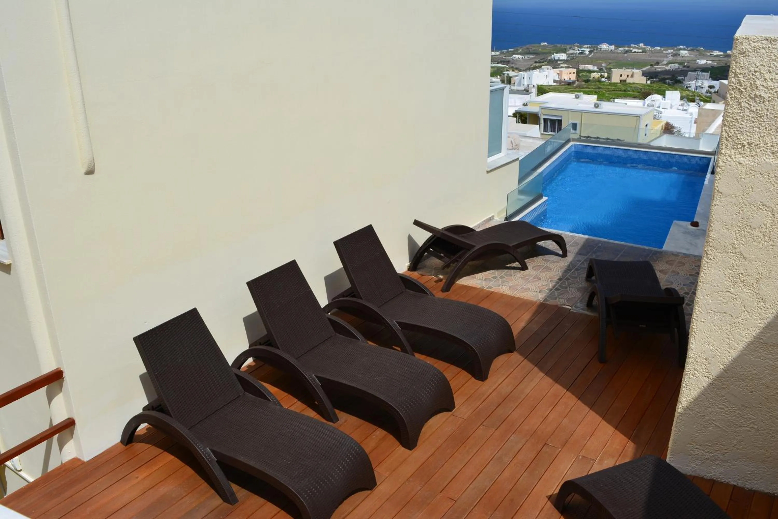 Swimming pool in Anemomilos Suites