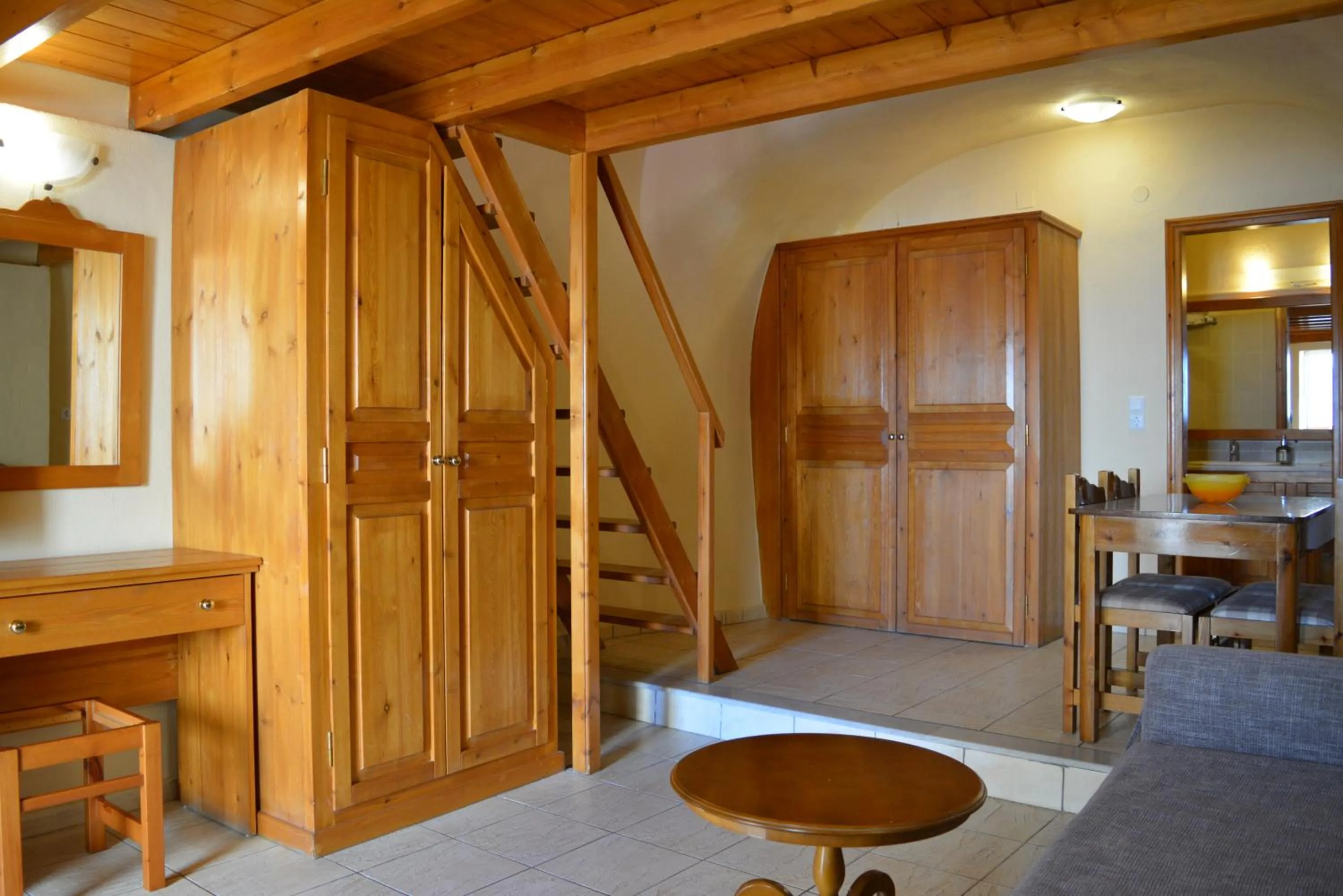 Living room in Anemomilos Suites