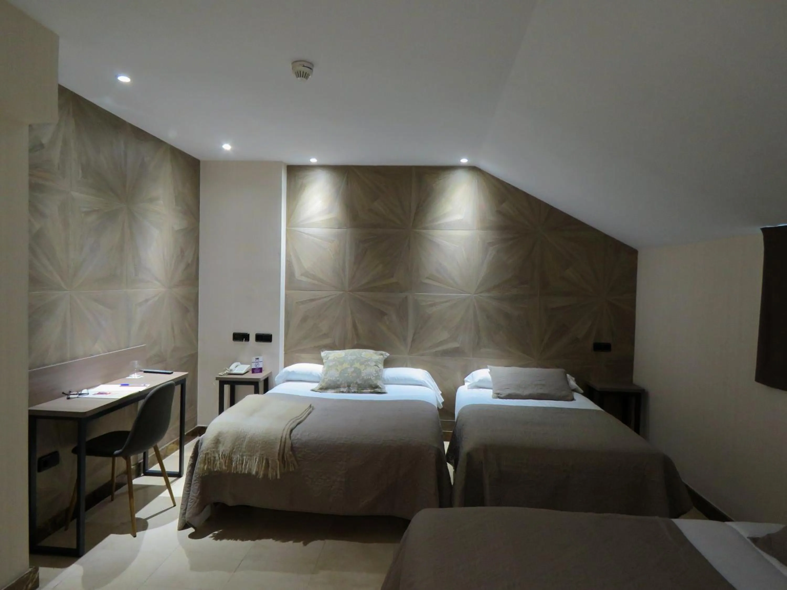 Photo of the whole room, Bed in Hotel Ciudad de Fuenlabrada