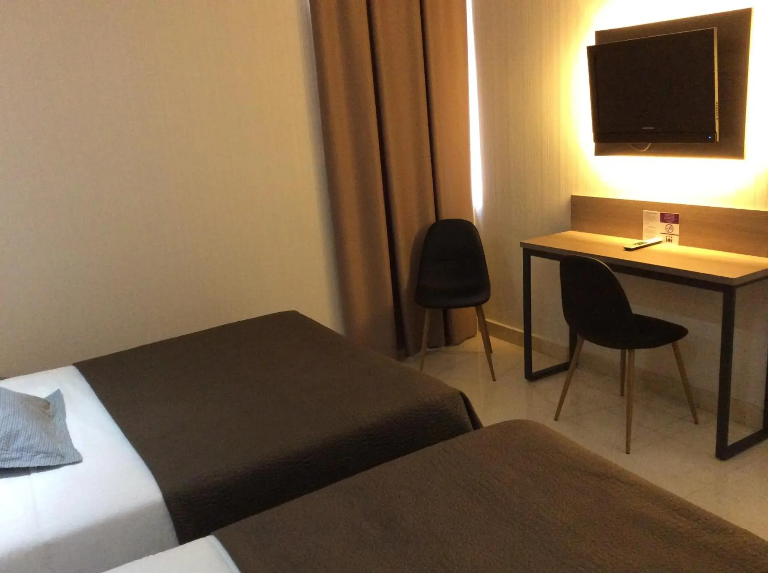 Twin Room in Hotel Ciudad de Fuenlabrada Twin Room in Hotel Ciudad de Fuenlabrada