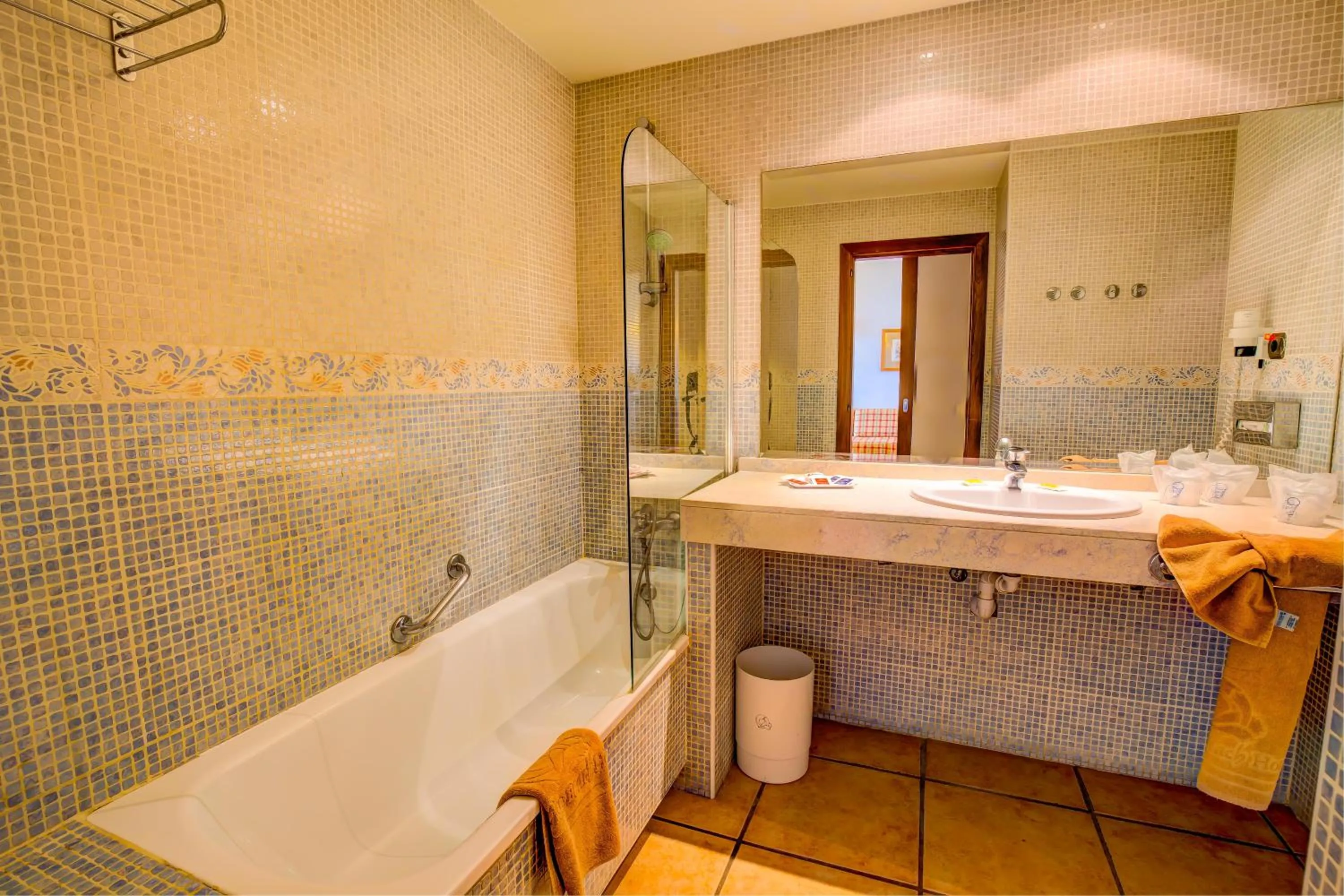 Bathroom in SBH Club Paraiso Playa