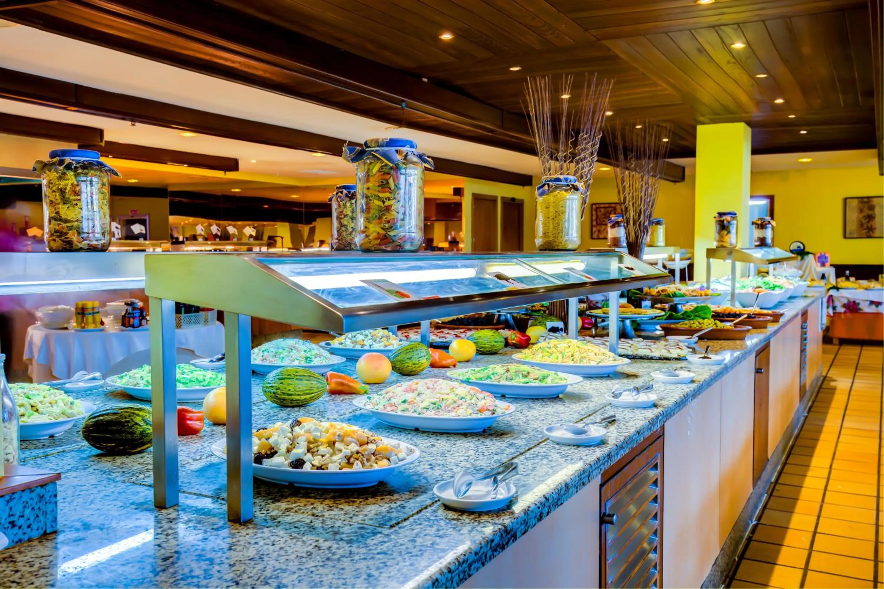 Restaurant/places to eat in SBH Club Paraiso Playa