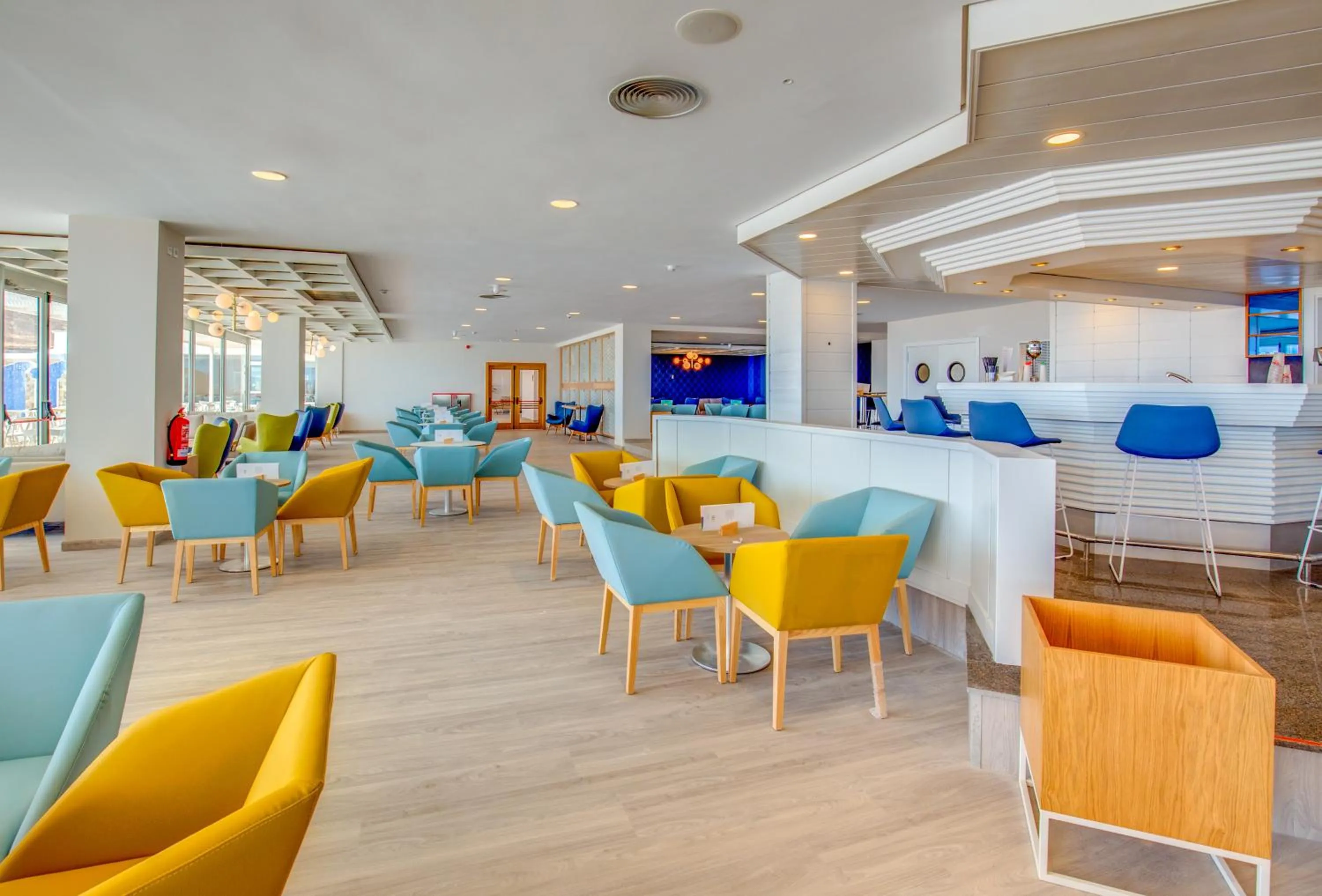 Lounge or bar in SBH Maxorata Resort