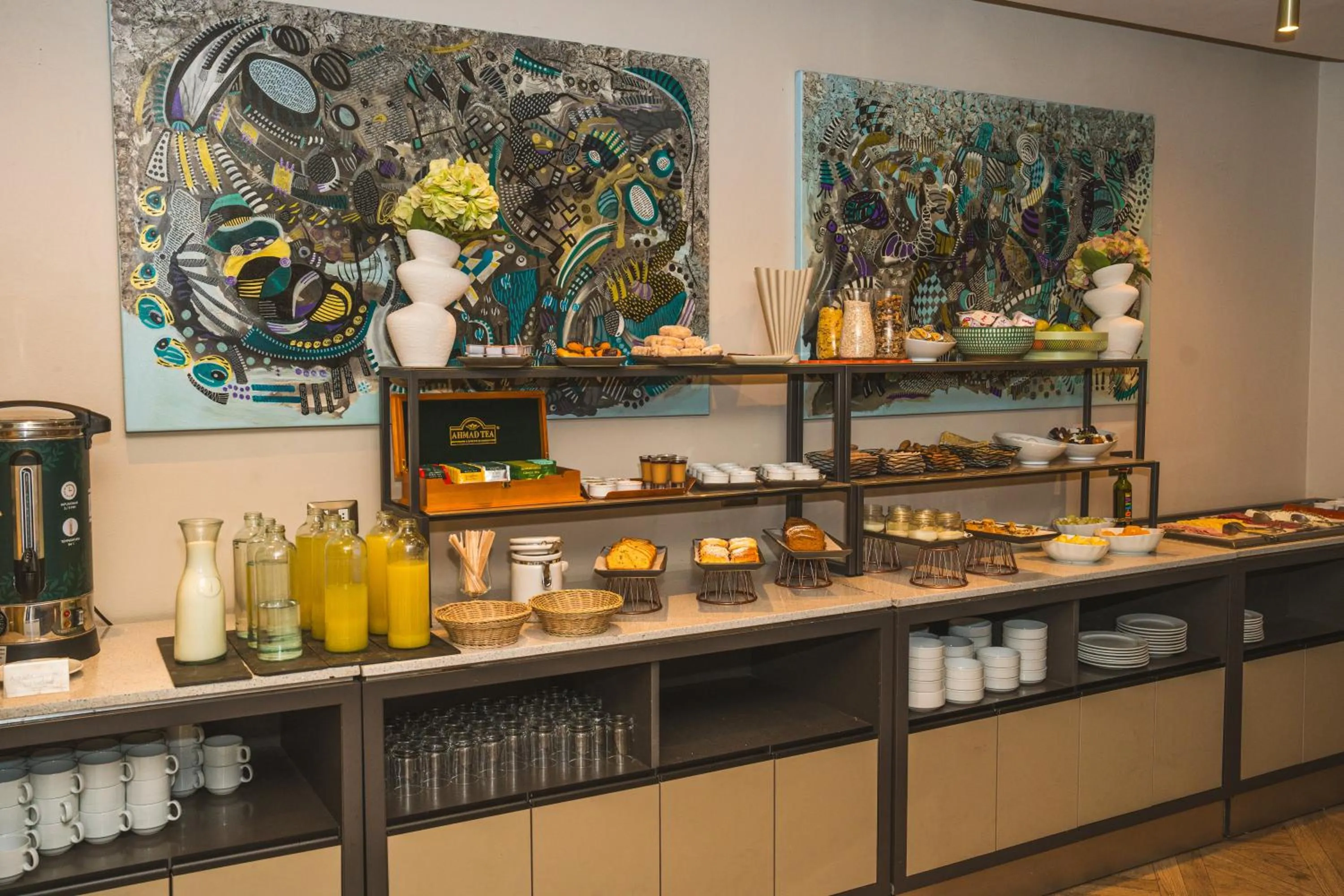 Breakfast in Hotel Director Vitacura