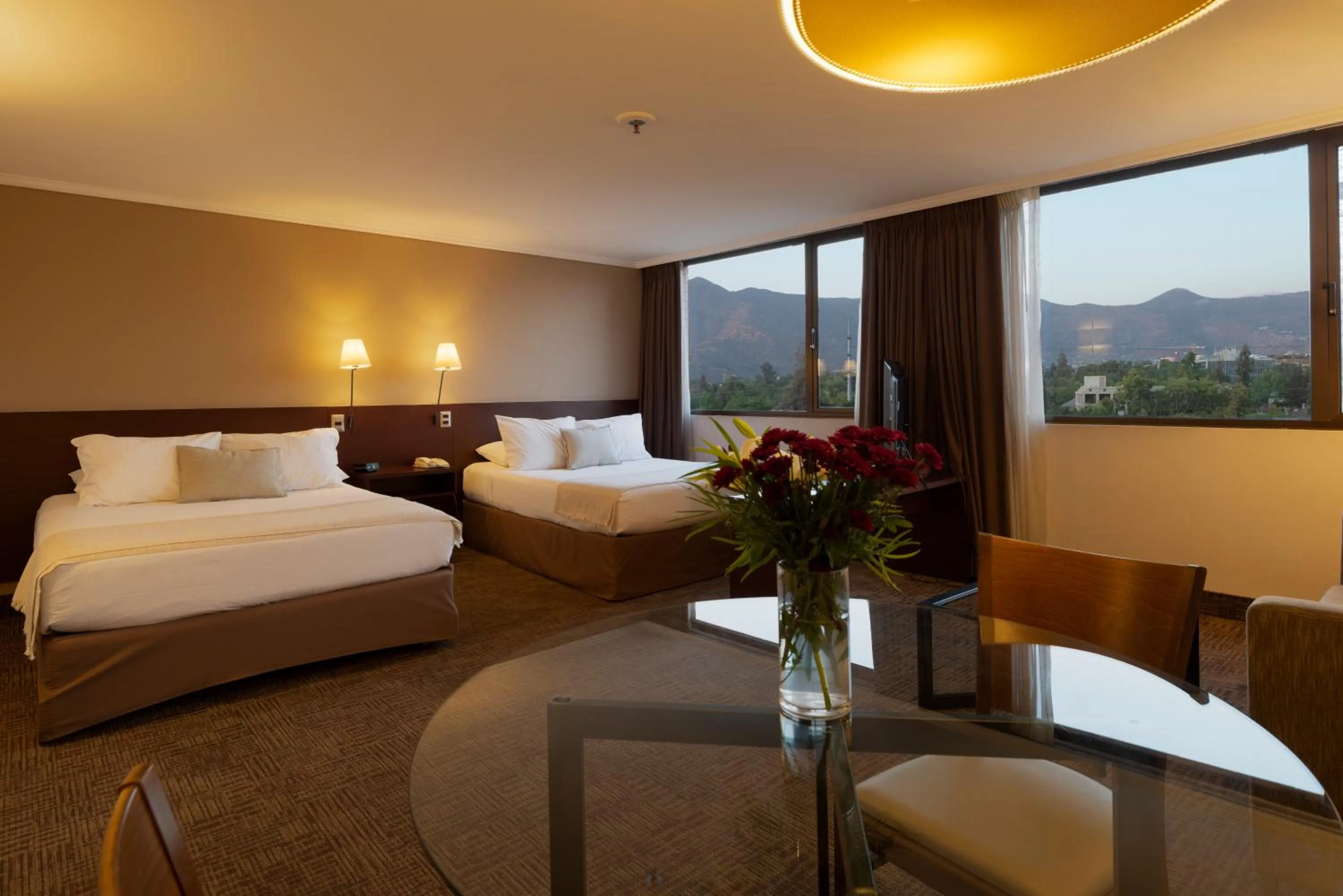 Bedroom, Bed in Hotel Director Vitacura