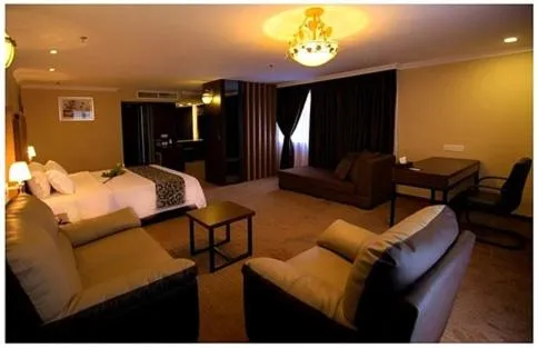 Bed in Hotel Anika Kluang