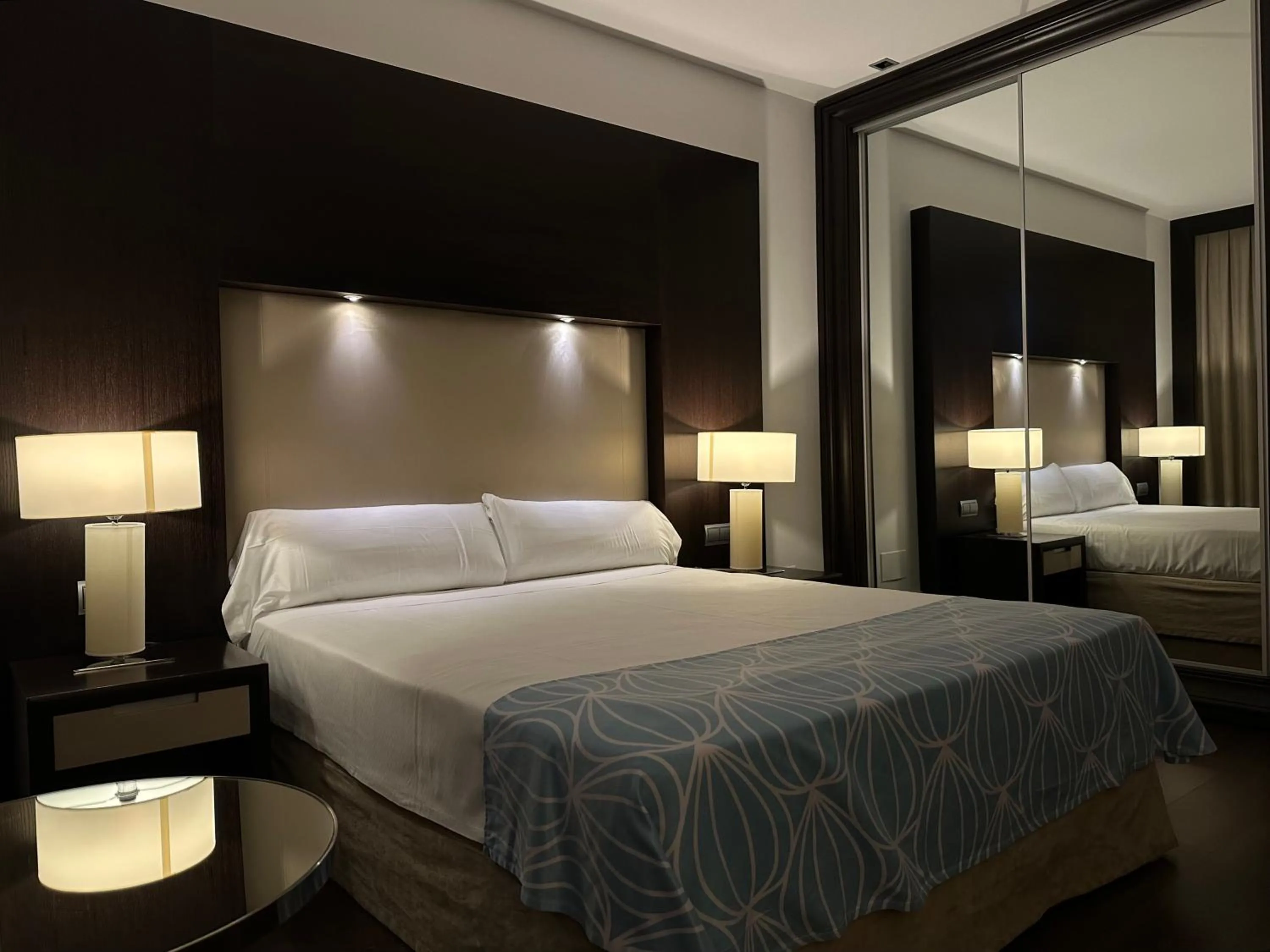 Bed in Hotel Palacio Albacete & SPA