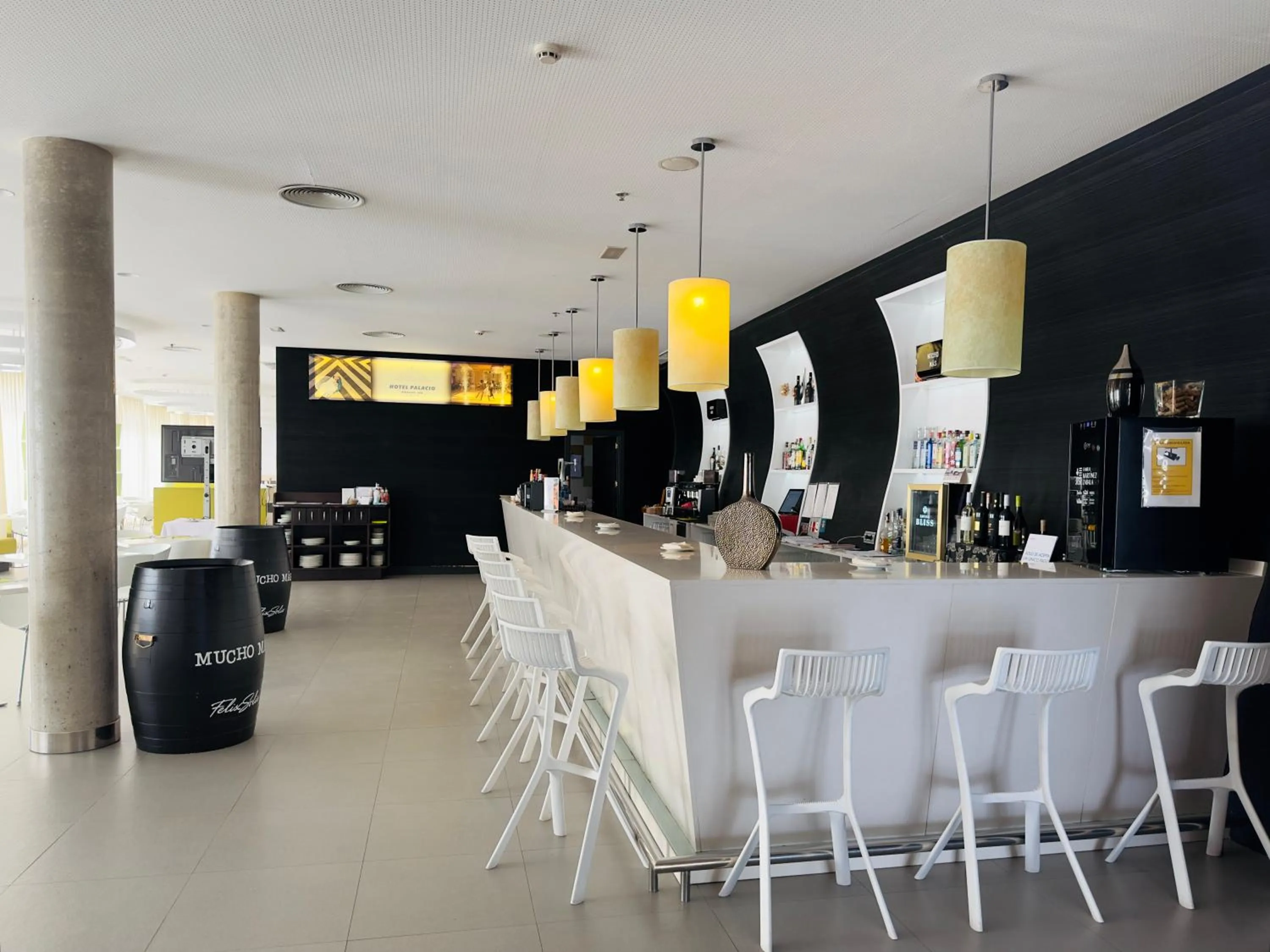 Restaurant/places to eat in Hotel Palacio Albacete & SPA