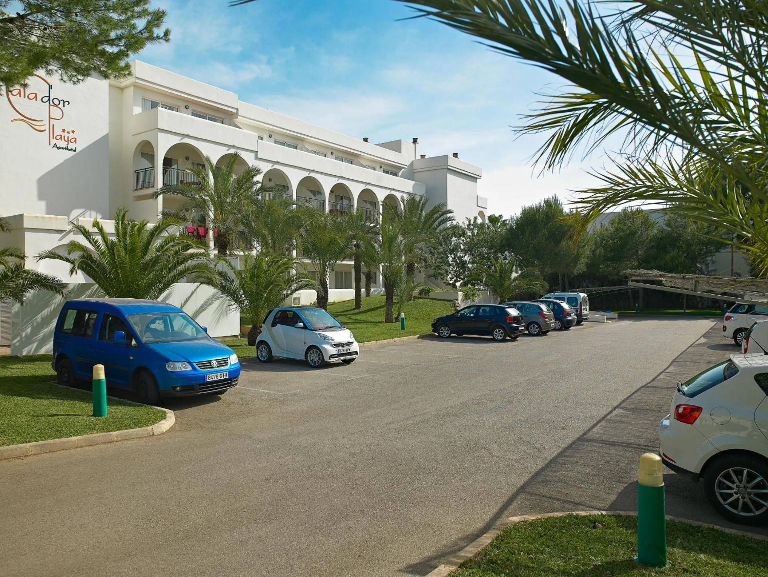 Facade/entrance in Hotel Cala d'Or Playa