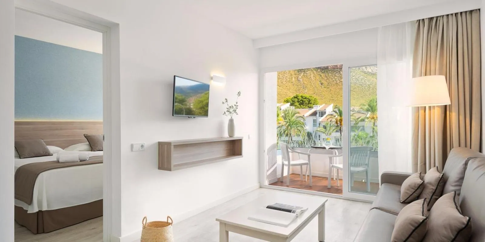 Puerto Azul Suite Hotel