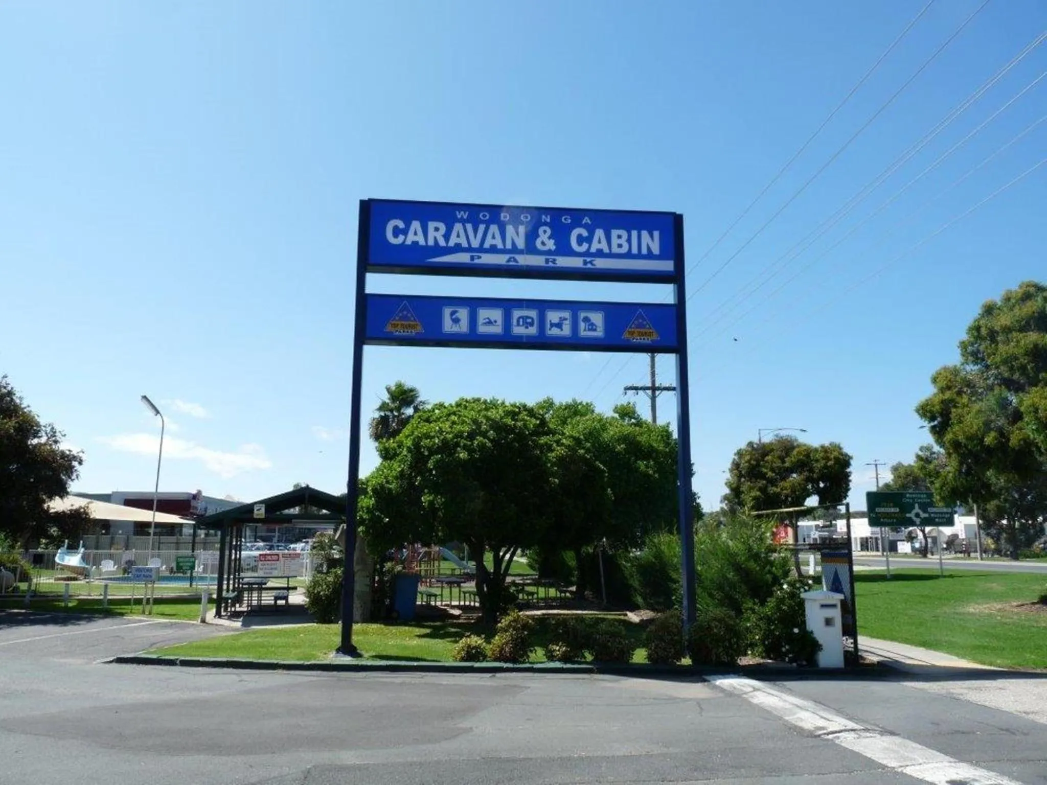 Property logo or sign in Wodonga Caravan & Cabin Park